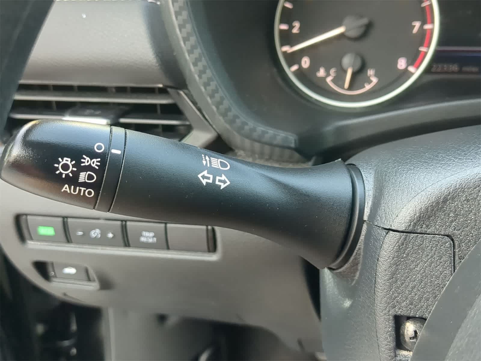 Thumbnail: 2025 Nissan Sentra - 33