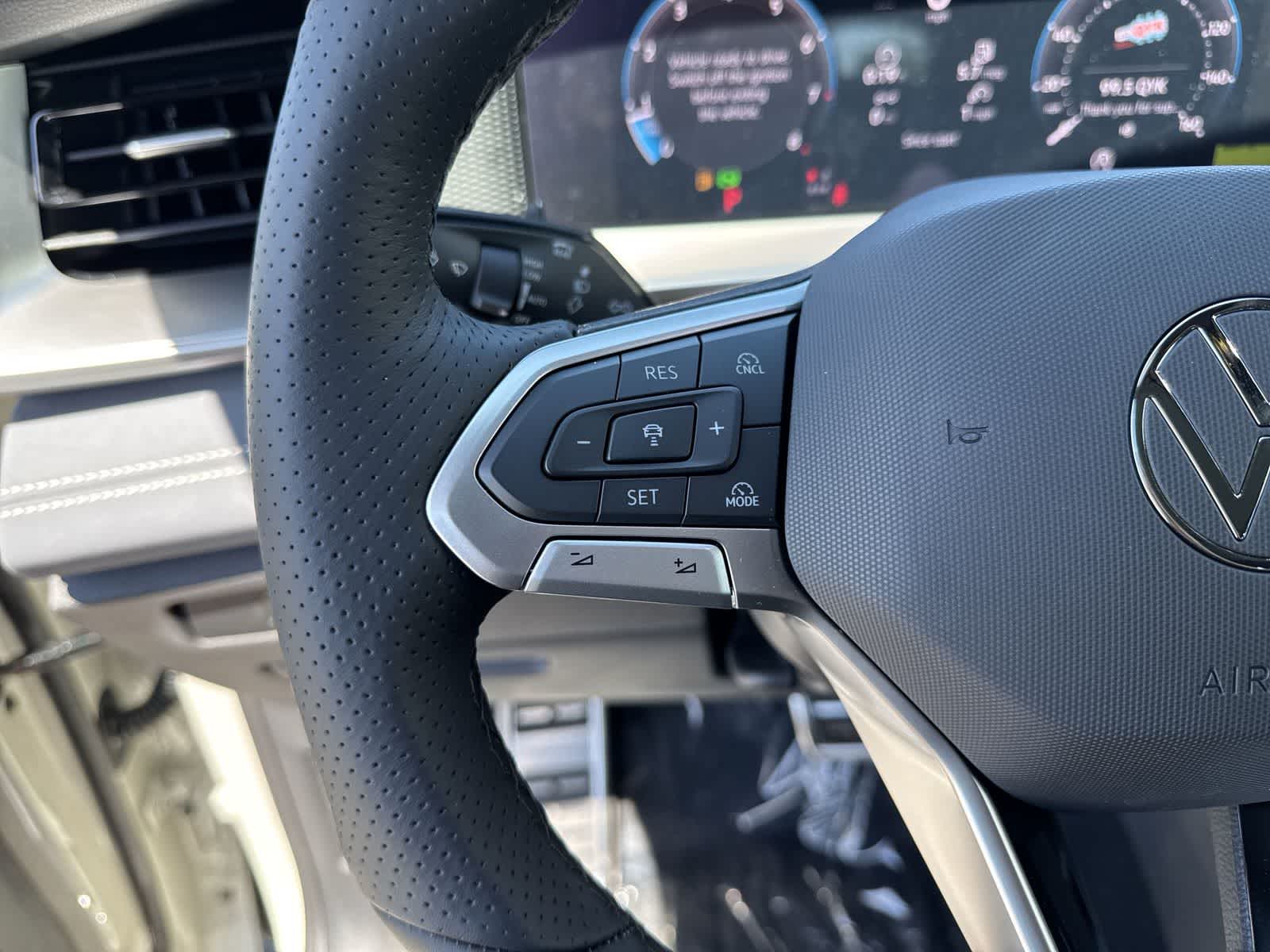 Thumbnail: 2026 Volkswagen Tiguan - 22