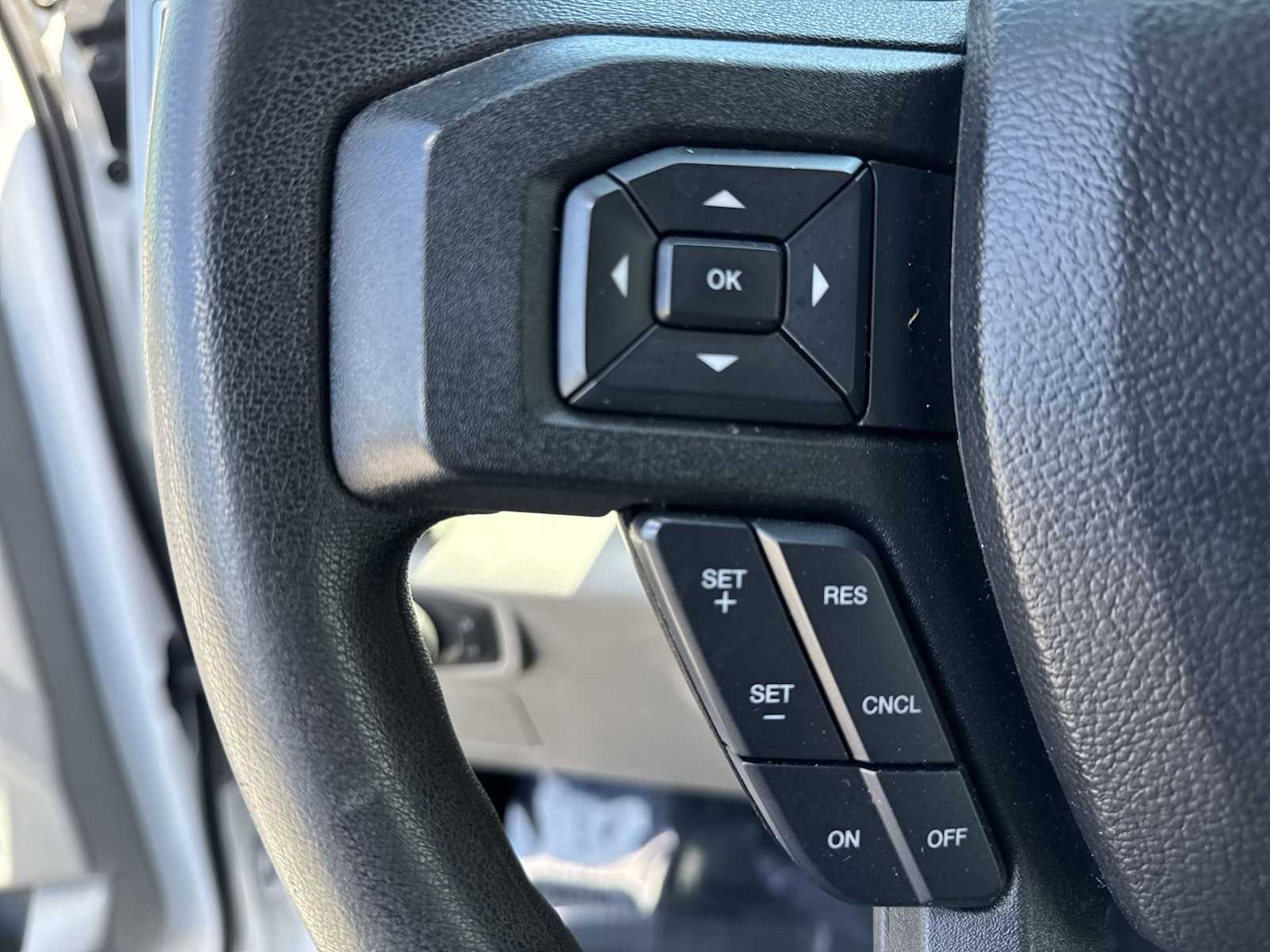 Thumbnail: 2018 Ford F-150 - 30