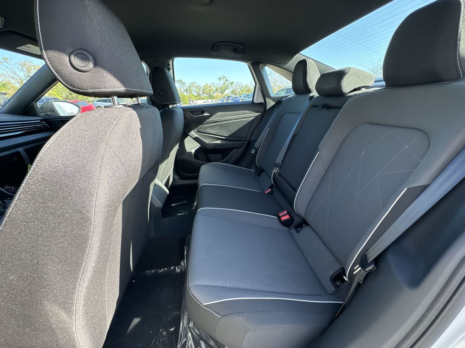 Thumbnail: 2026 Volkswagen Jetta - 18