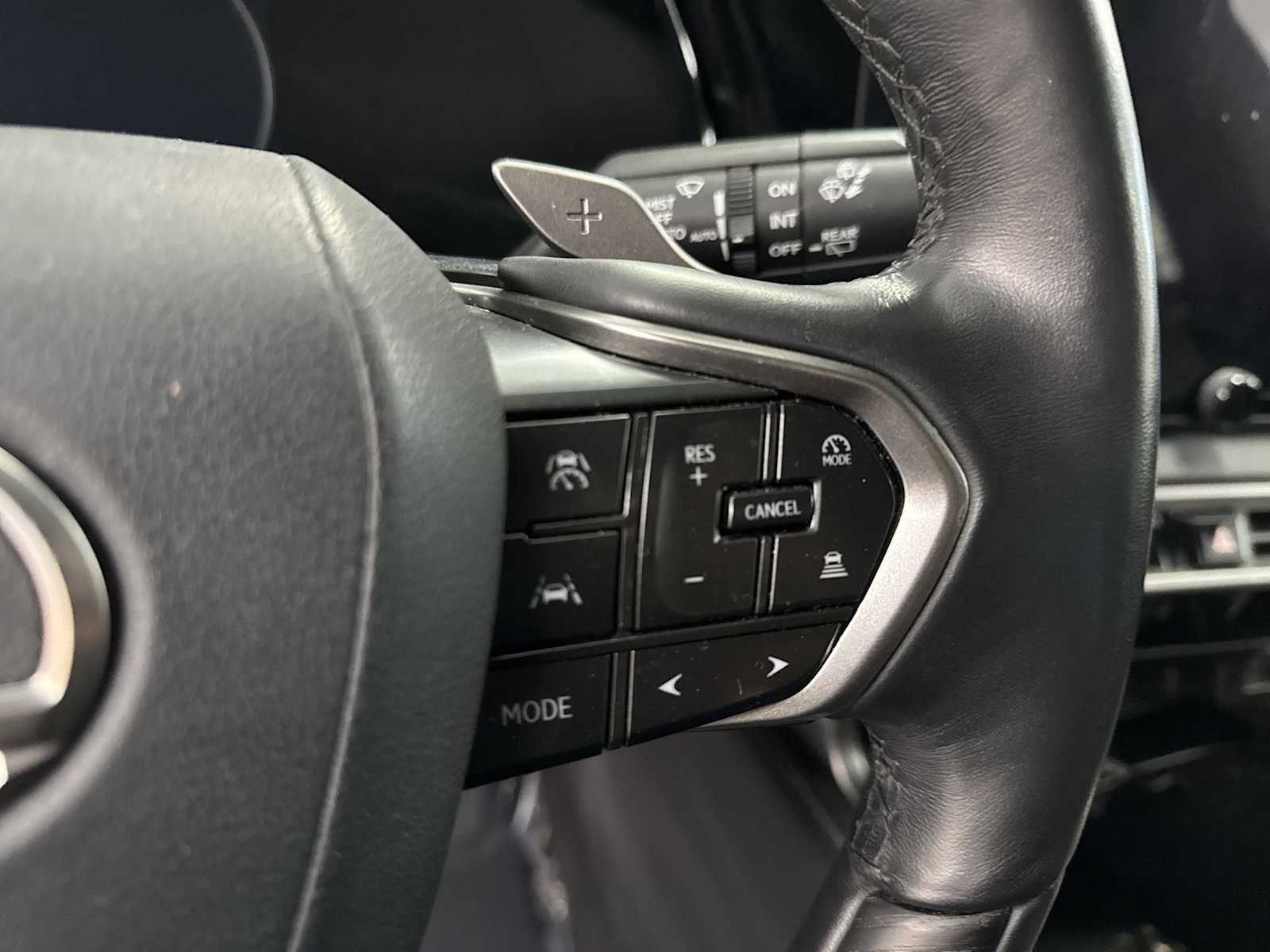 Thumbnail: 2023 Lexus RX - 24