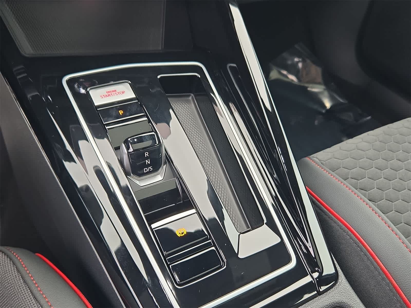 Thumbnail: 2026 Volkswagen Golf - 32