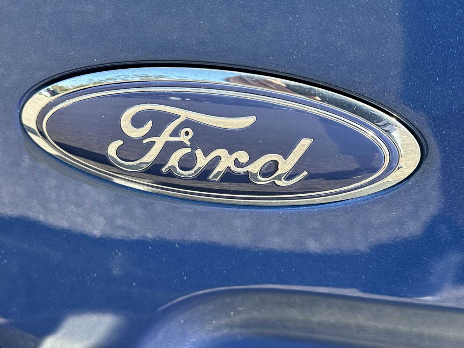 Thumbnail: 2023 Ford Bronco Sport - 10