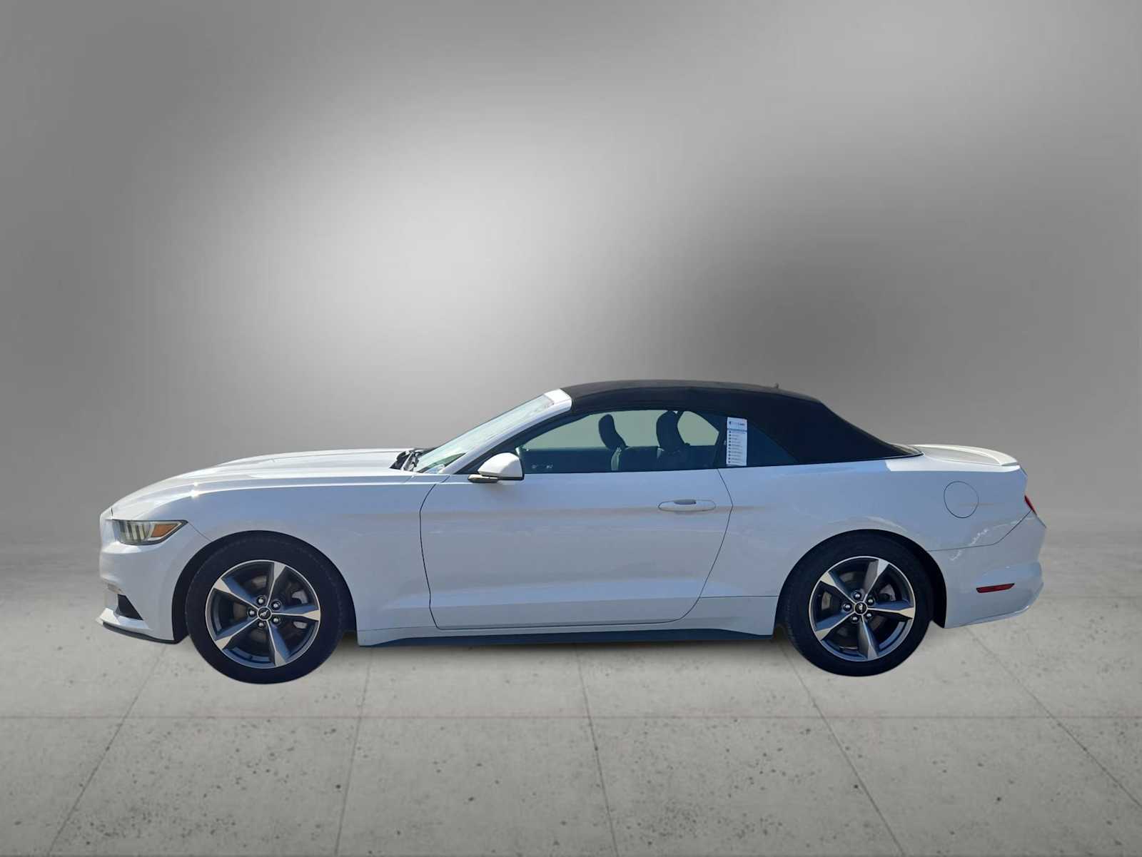 Thumbnail: 2016 Ford Mustang - 5