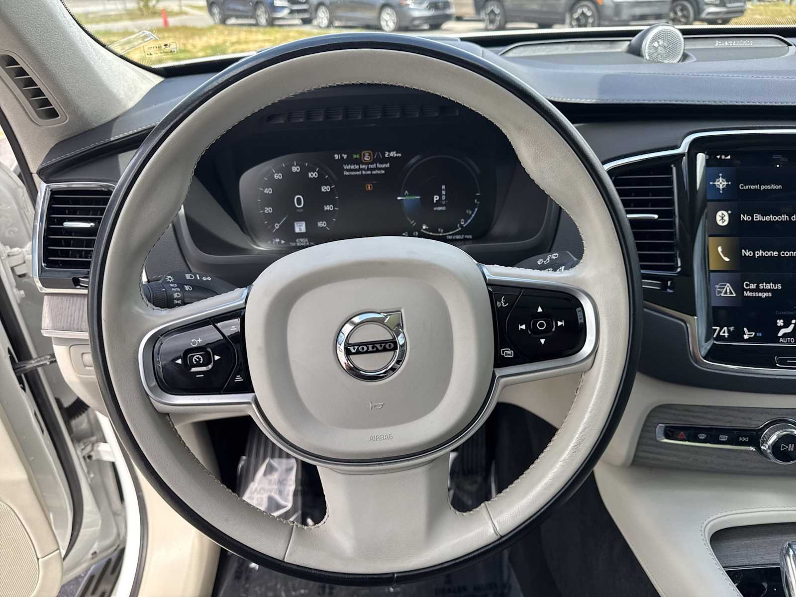 Thumbnail: 2022 Volvo XC90 - 22