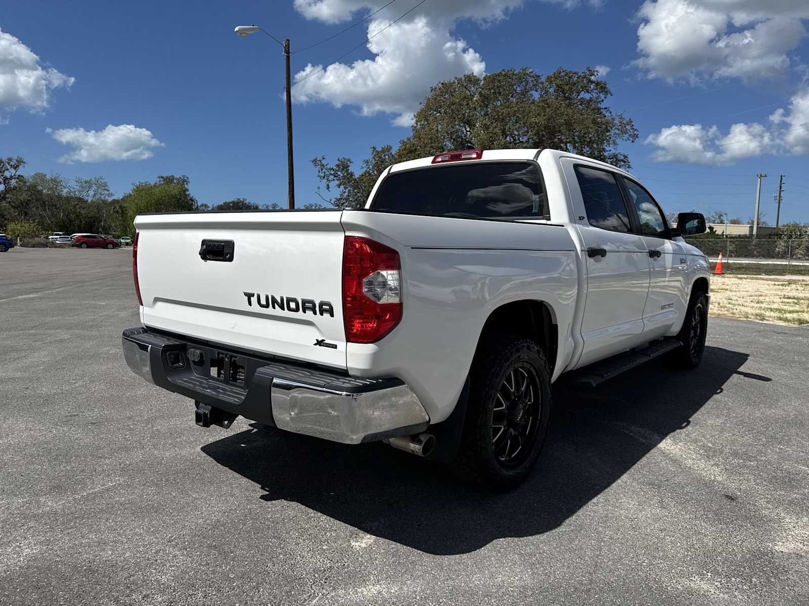 Thumbnail: 2020 Toyota Tundra - 6
