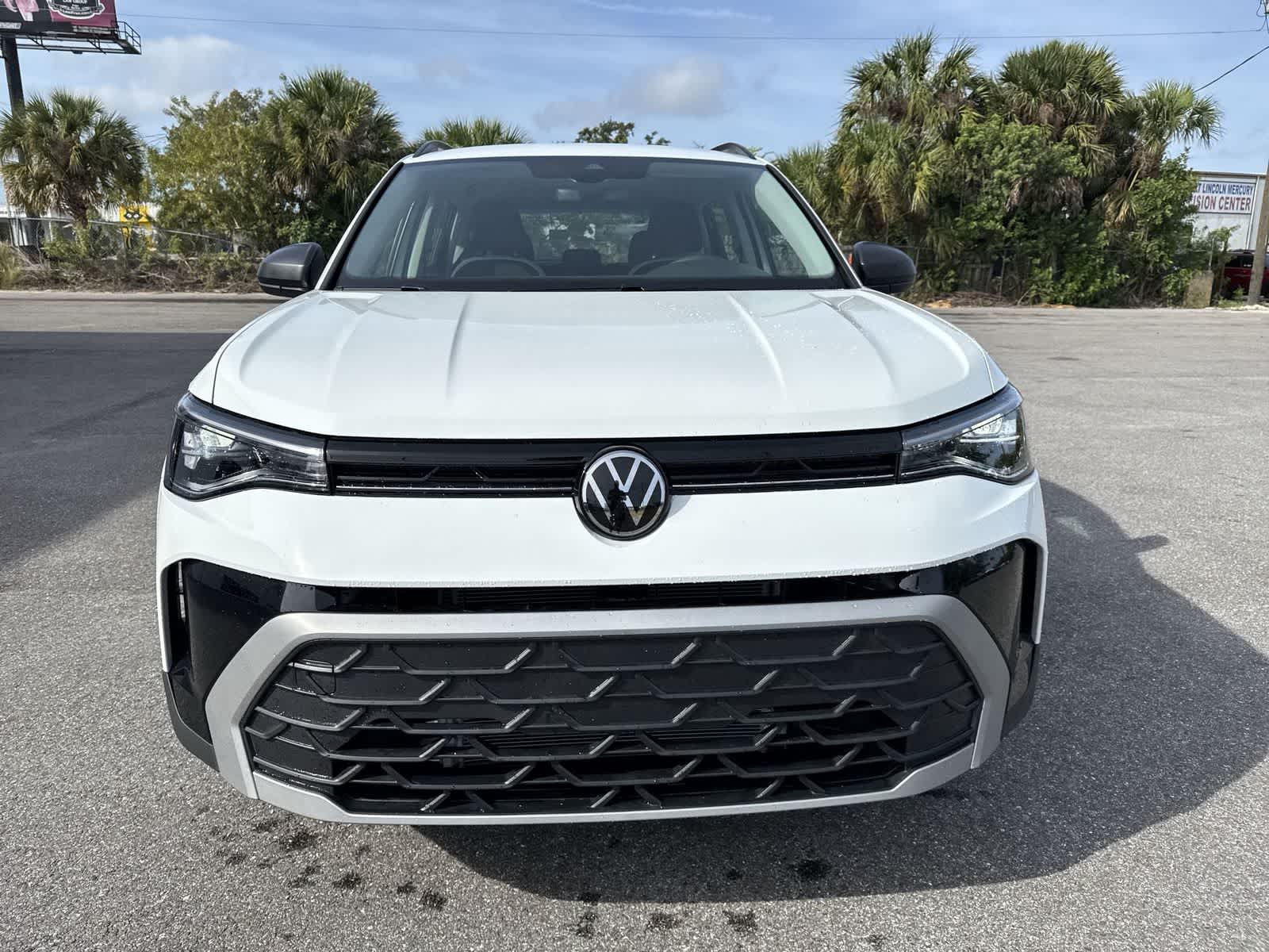 Thumbnail: 2026 Volkswagen Taos - 9