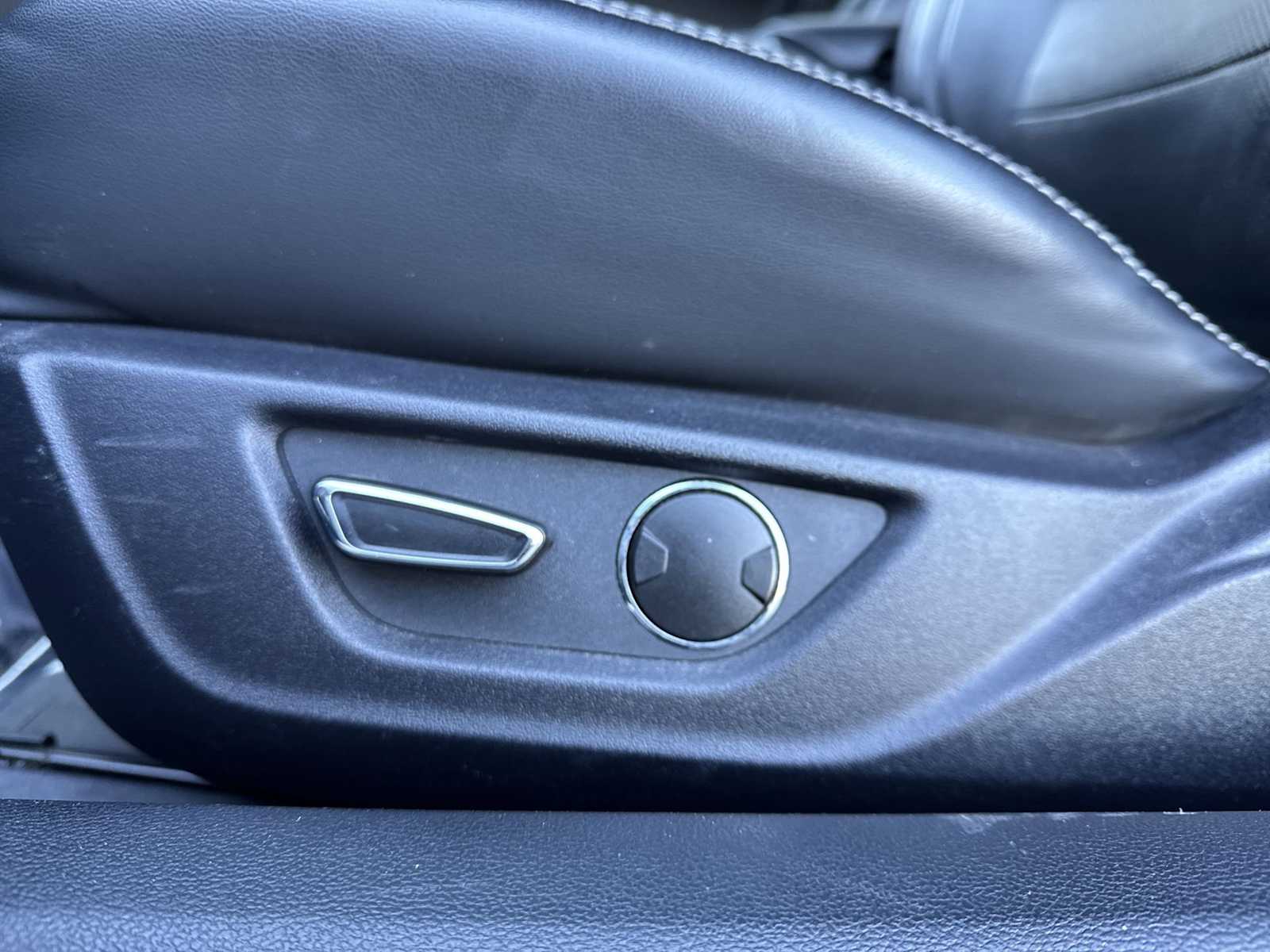 Thumbnail: 2019 Ford Mustang - 18