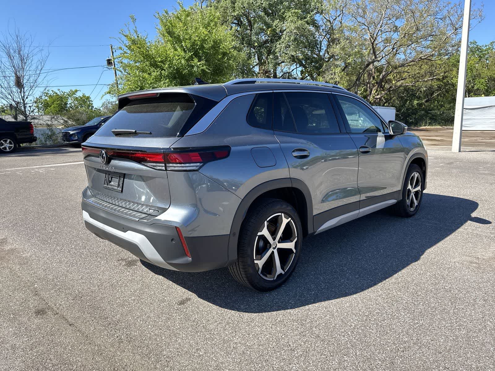 Thumbnail: 2026 Volkswagen Tiguan - 6