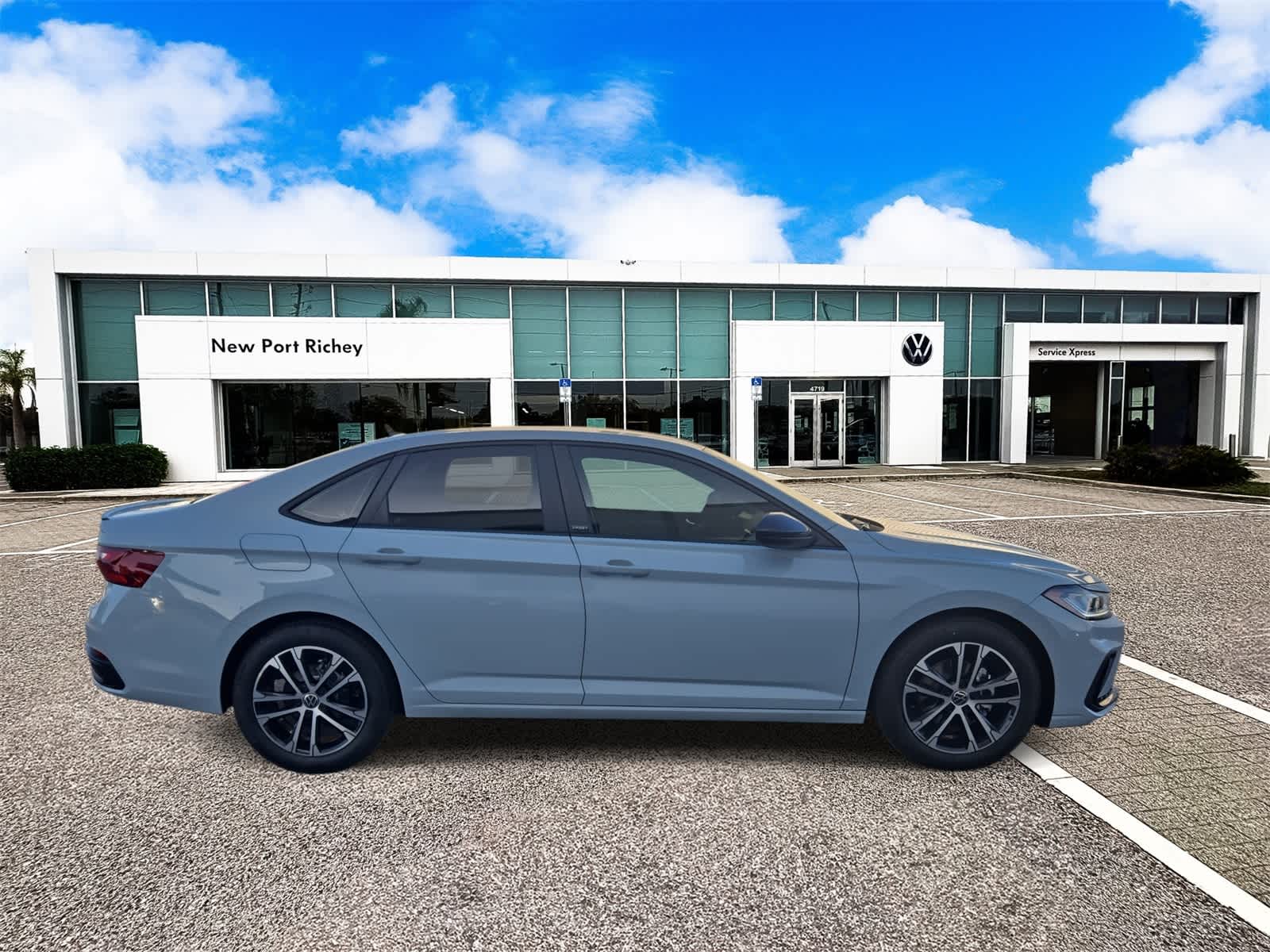 Thumbnail: 2026 Volkswagen Jetta - 9