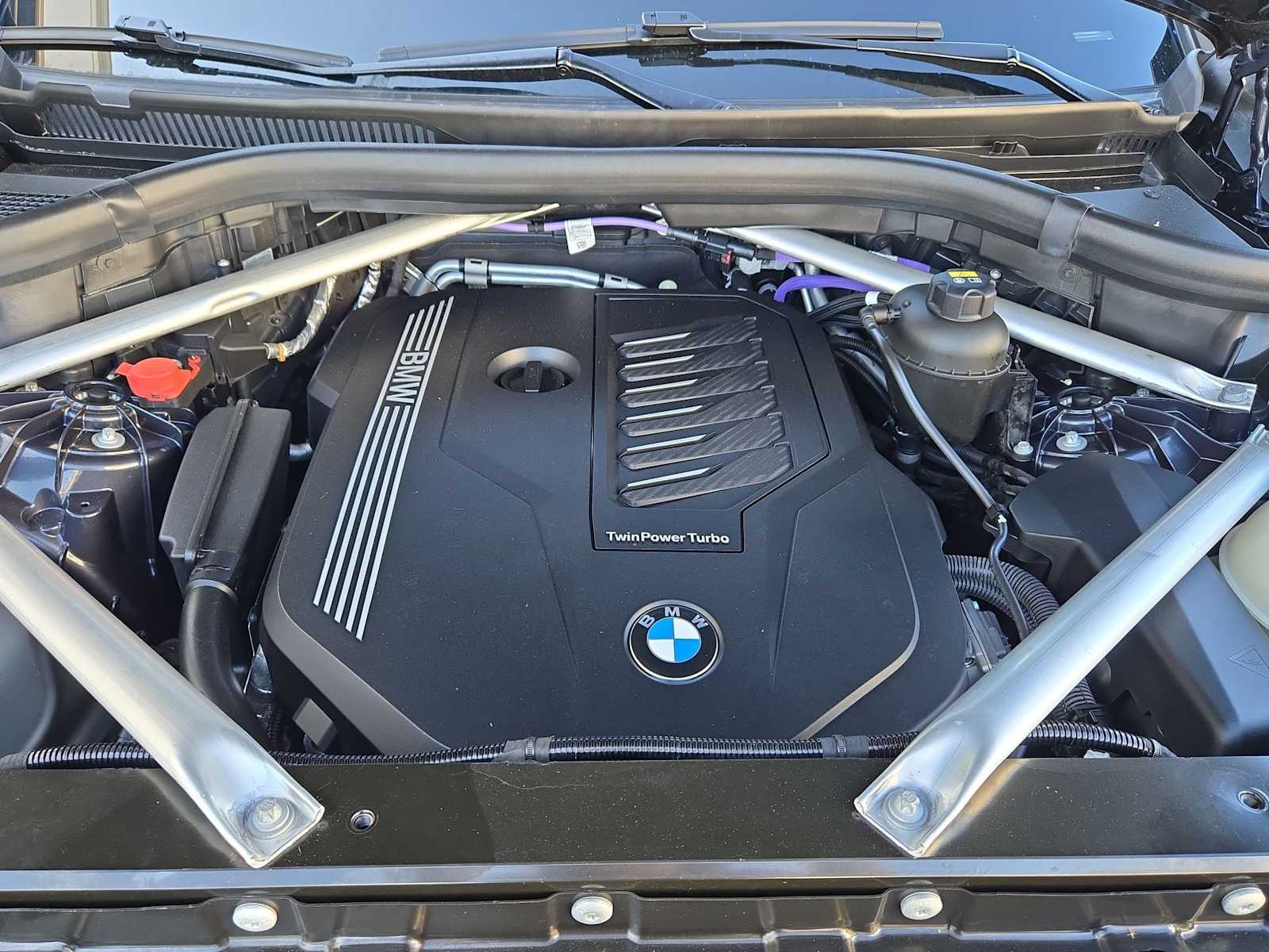 Thumbnail: 2022 BMW X5 - 15