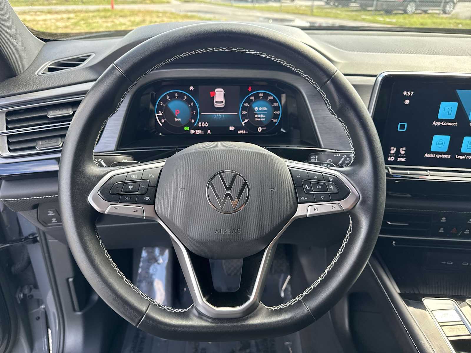 Thumbnail: 2025 Volkswagen Atlas - 30