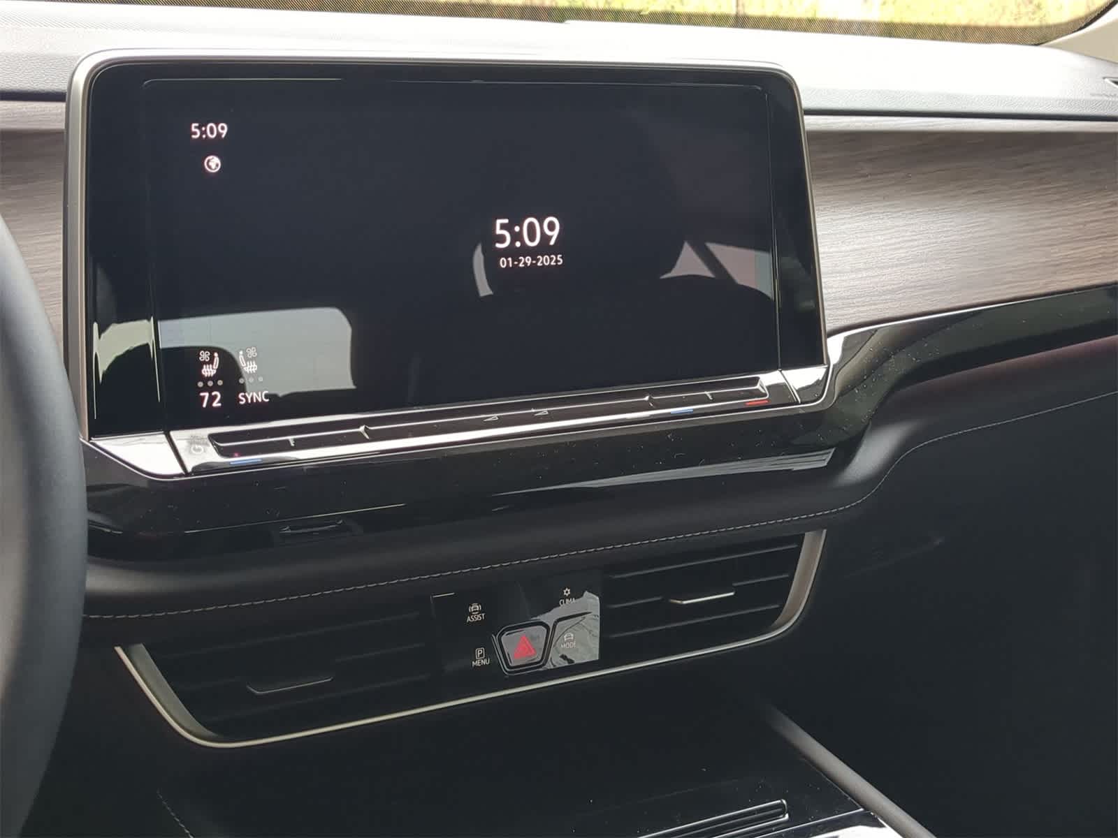 Thumbnail: 2025 Volkswagen Atlas - 28