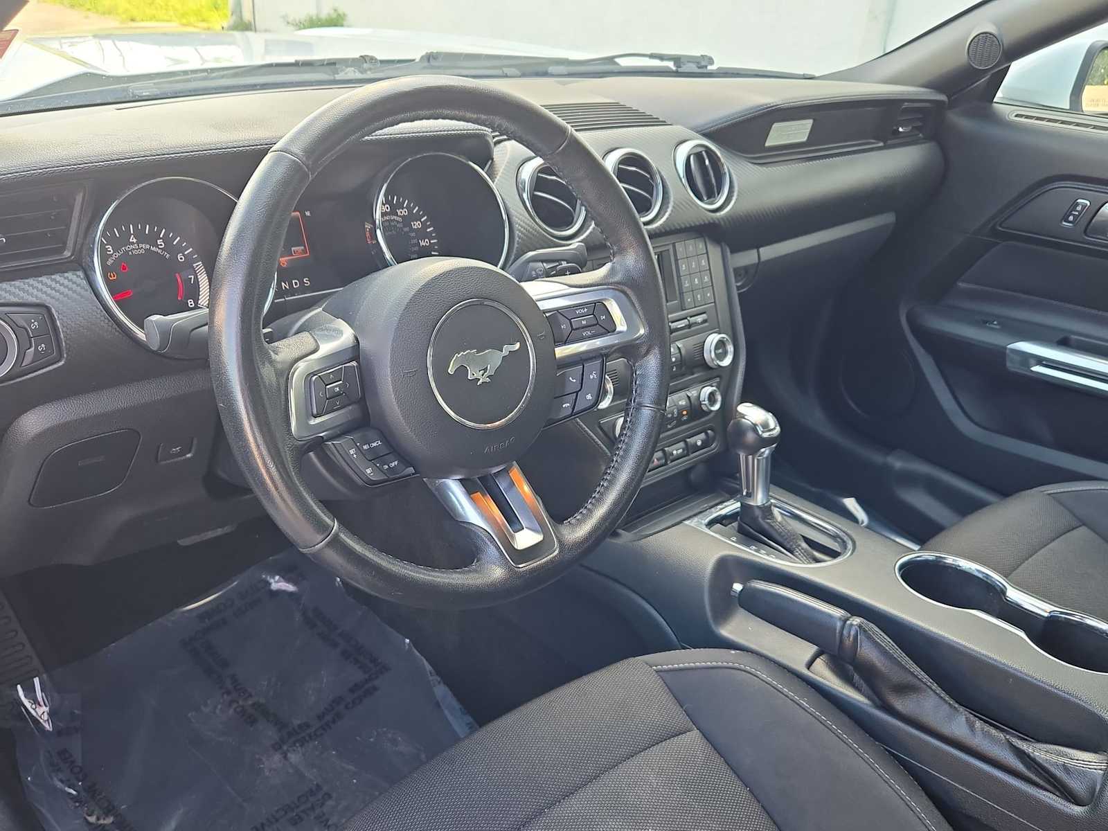 Thumbnail: 2016 Ford Mustang - 10