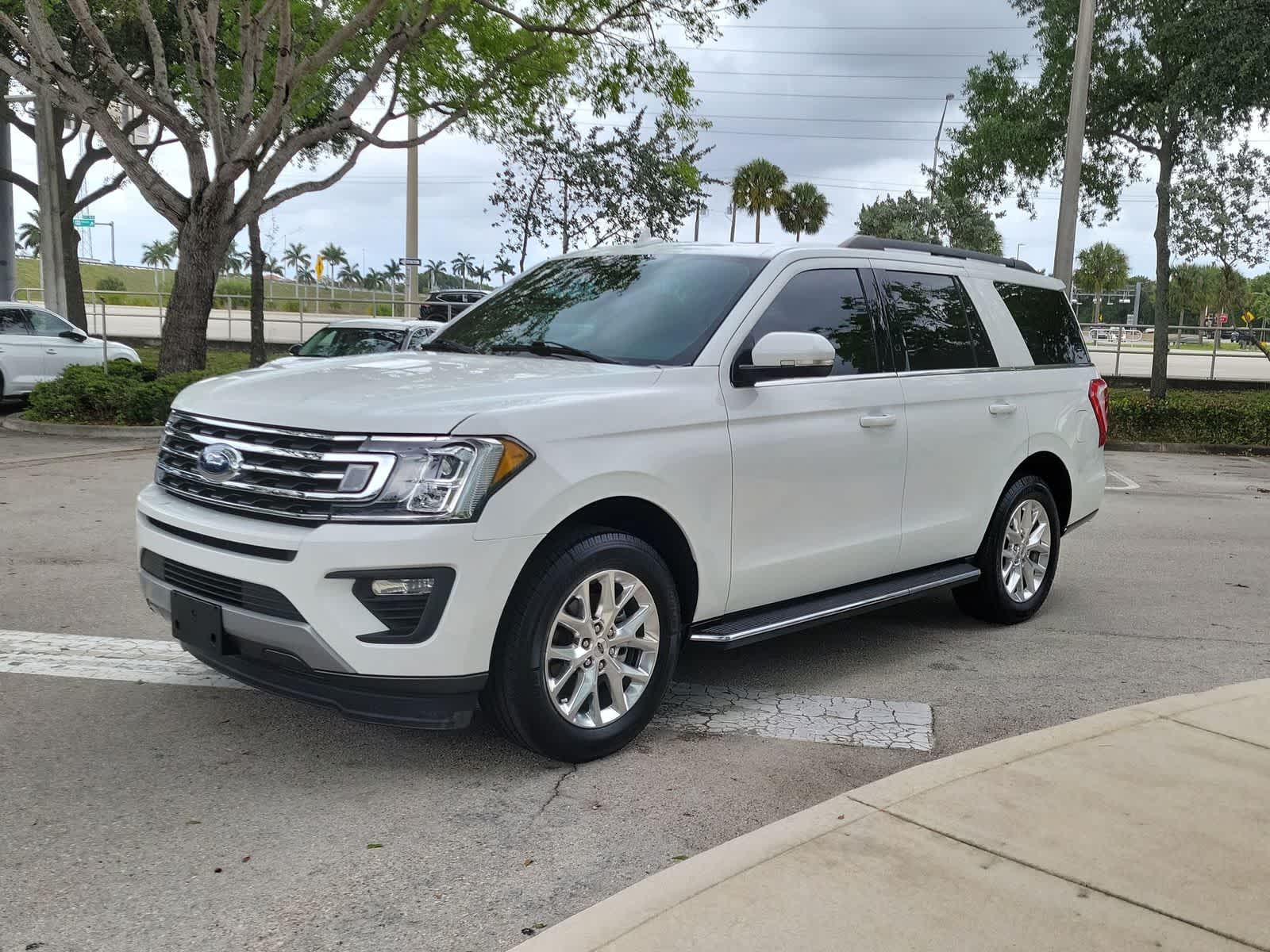 Thumbnail: 2021 Ford Expedition - 4