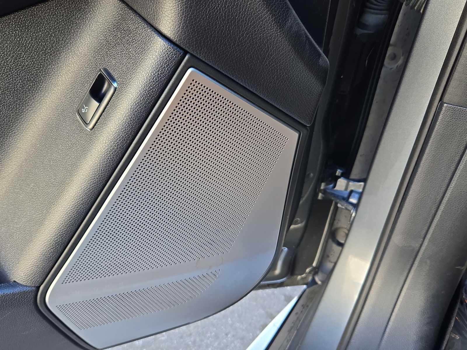 Thumbnail: 2018 Mercedes-Benz GLE - 31