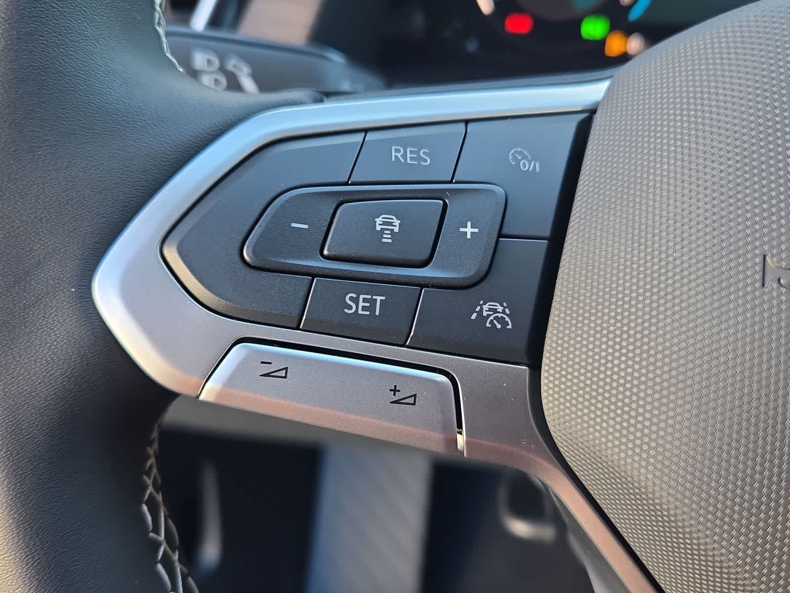 Thumbnail: 2026 Volkswagen Atlas - 24