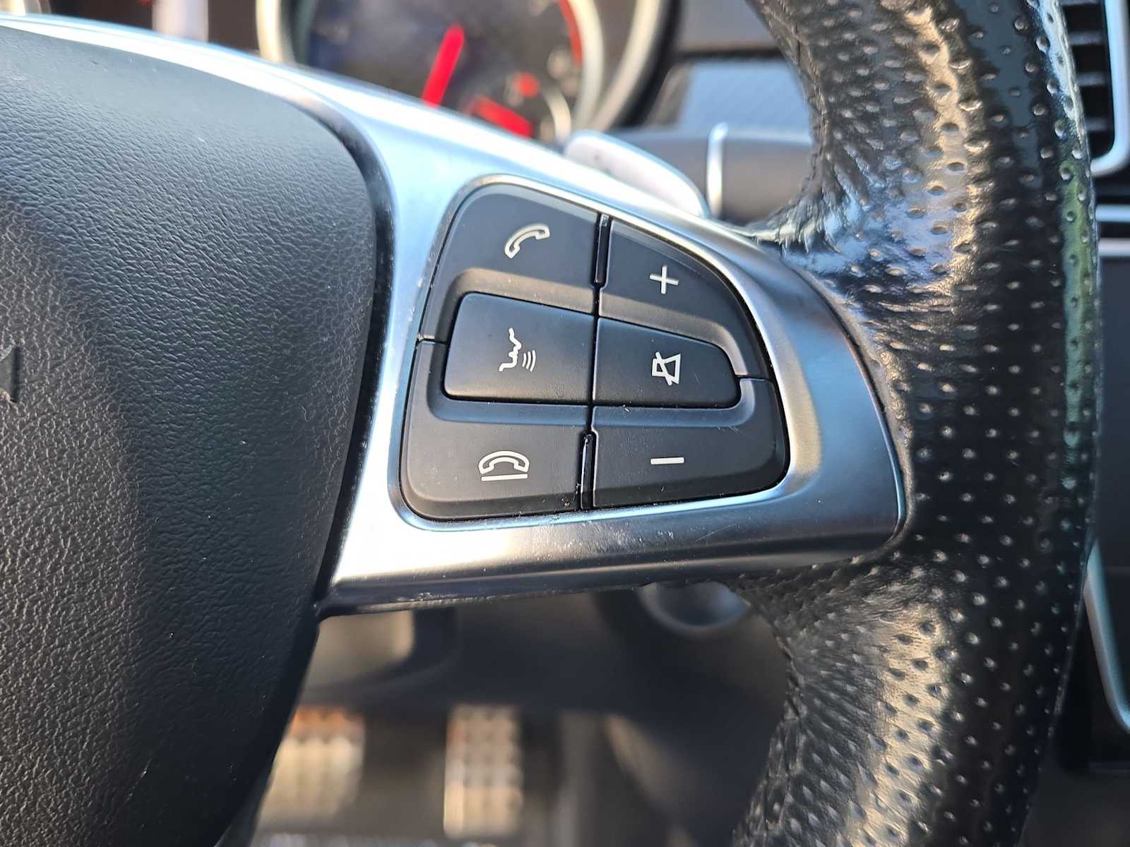 Thumbnail: 2018 Mercedes-Benz GLE - 26