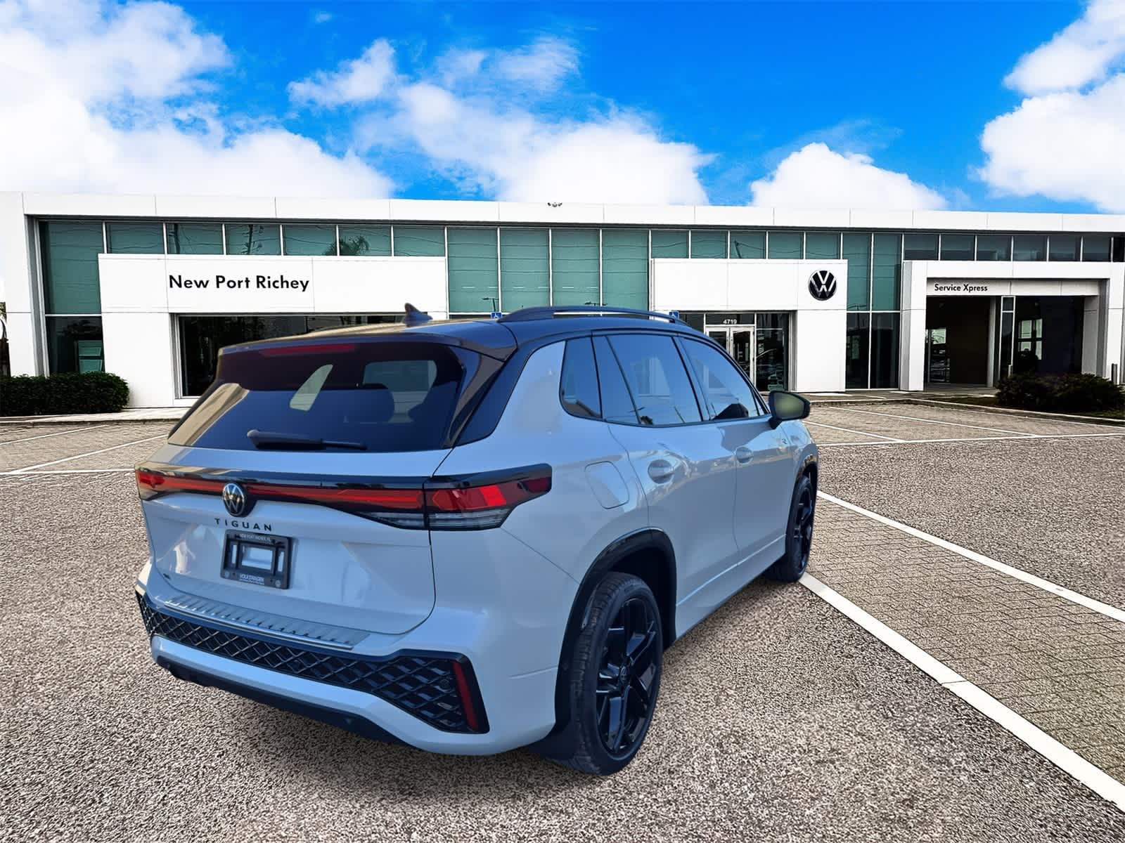 Thumbnail: 2026 Volkswagen Tiguan - 8