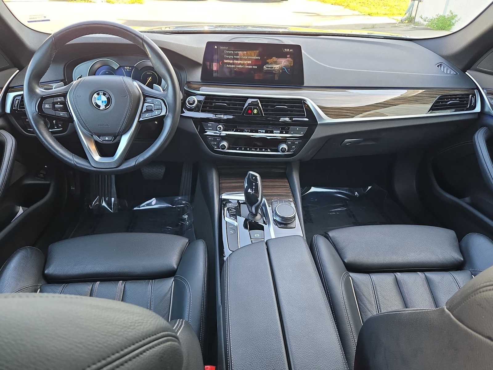 Thumbnail: 2018 BMW 5 Series - 16