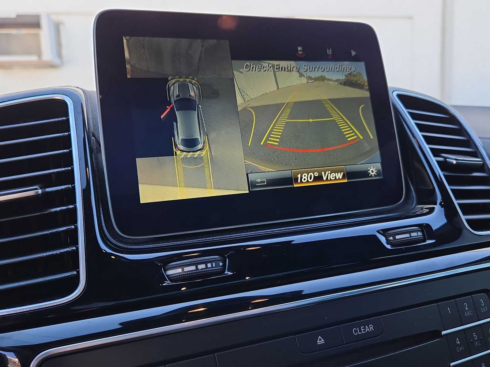 Thumbnail: 2018 Mercedes-Benz GLE - 30