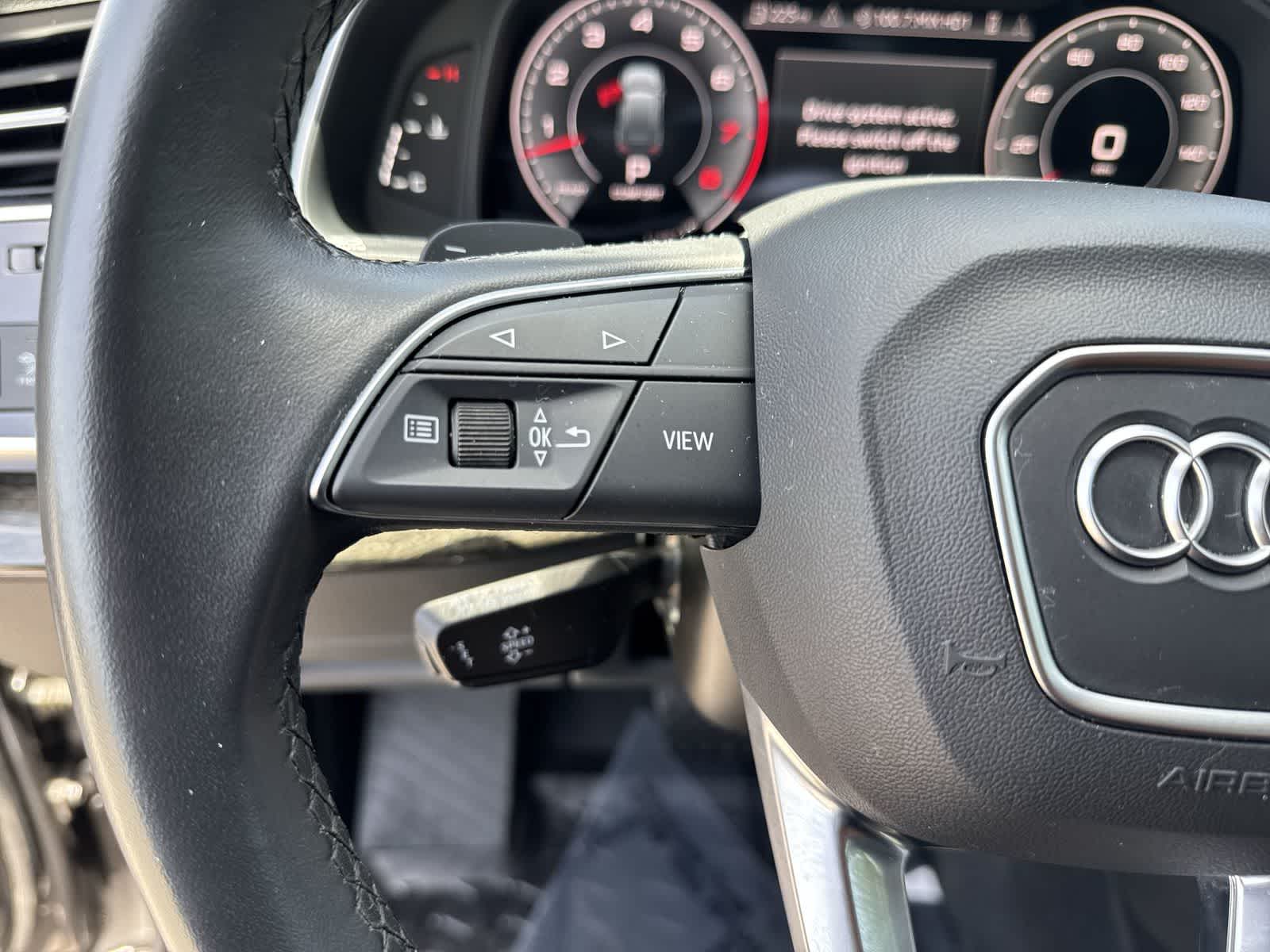 Thumbnail: 2023 Audi Q7 - 31