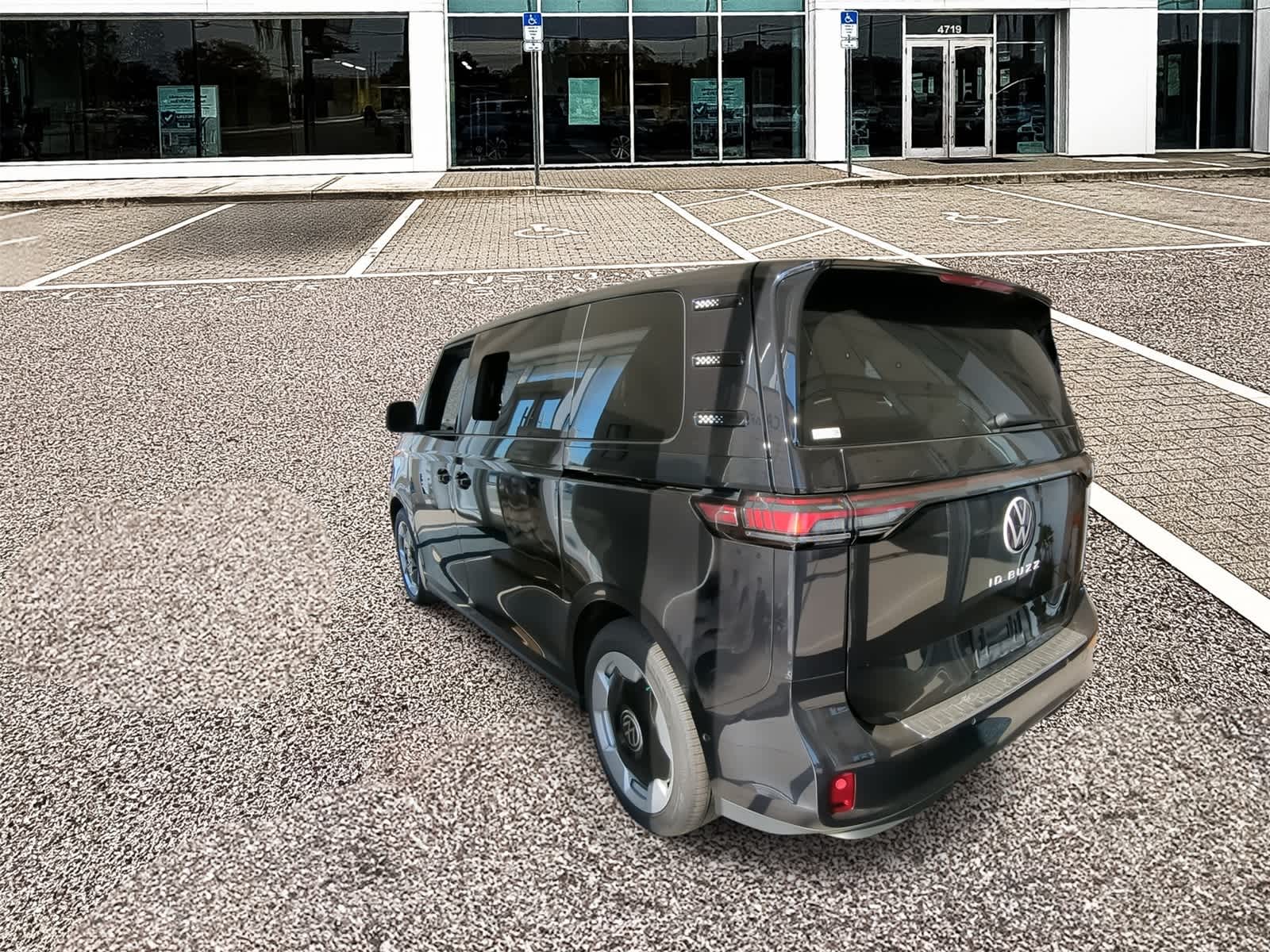 Thumbnail: 2025 Volkswagen ID.Buzz - 6