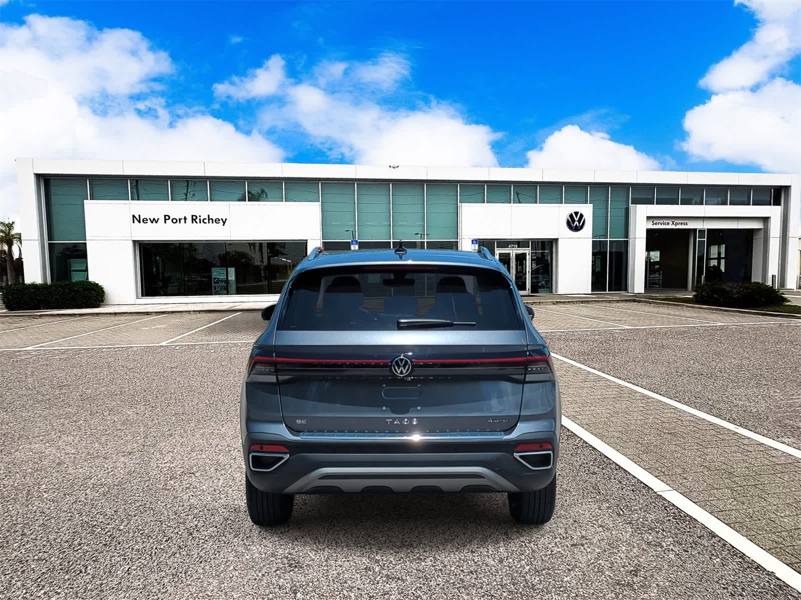 Thumbnail: 2025 Volkswagen Taos - 7