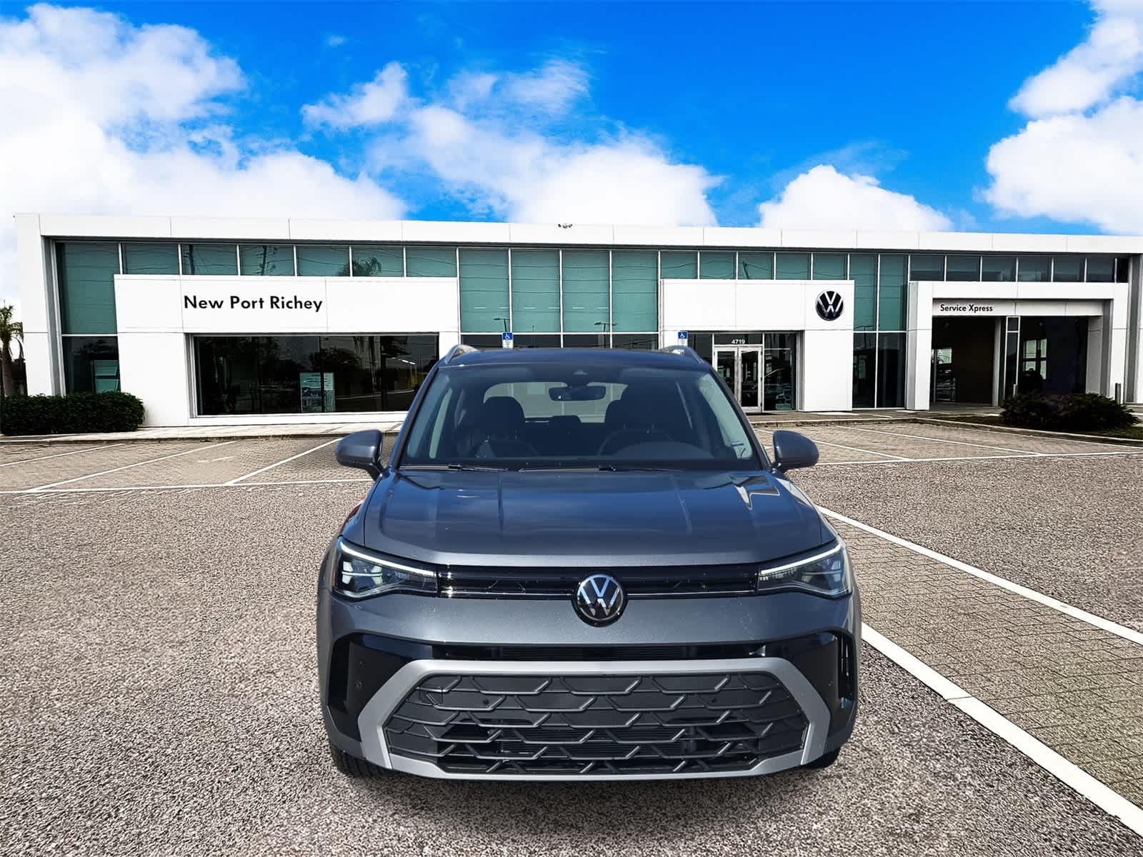 Thumbnail: 2025 Volkswagen Taos - 3