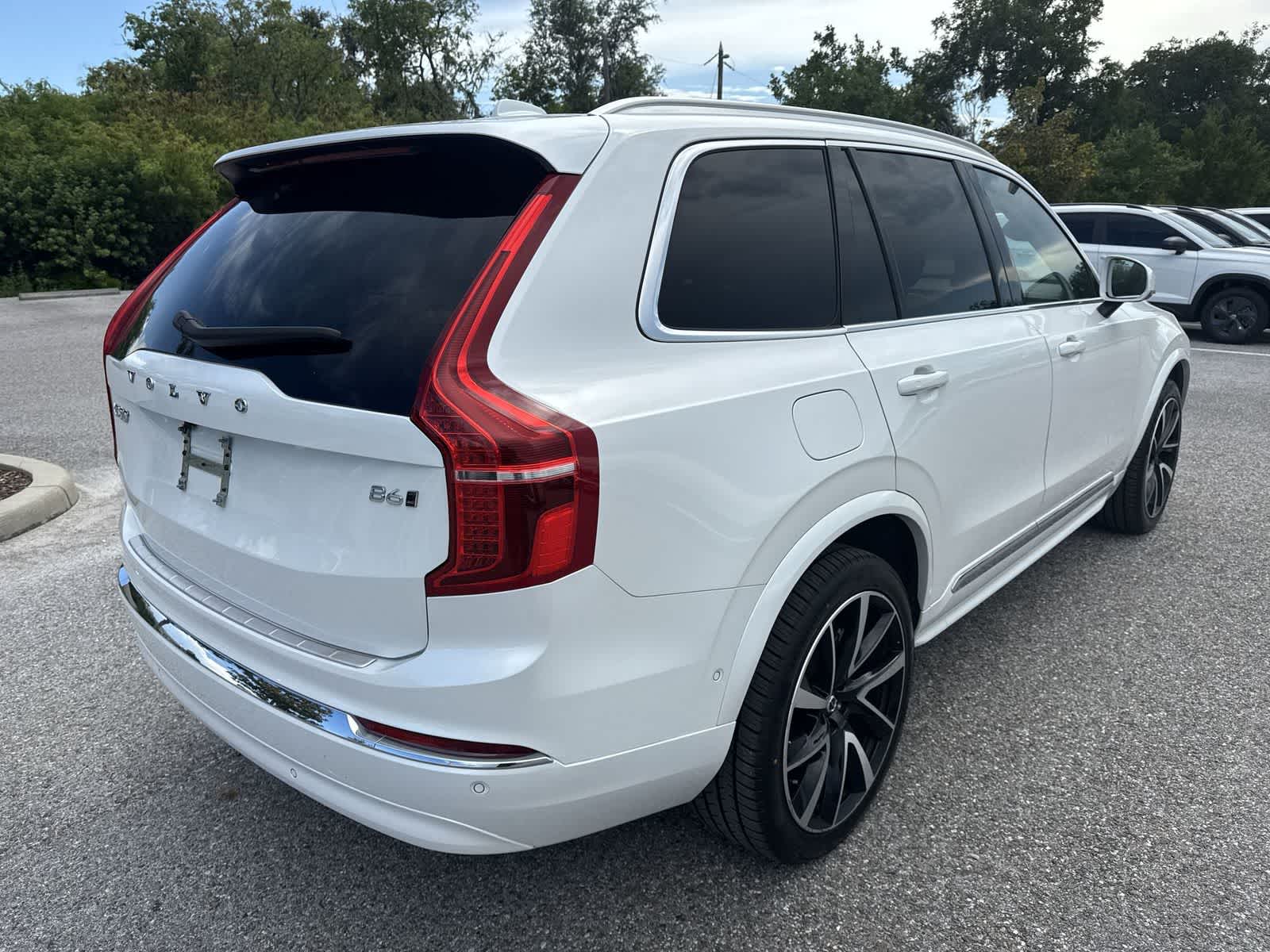 Thumbnail: 2023 Volvo XC90 - 6