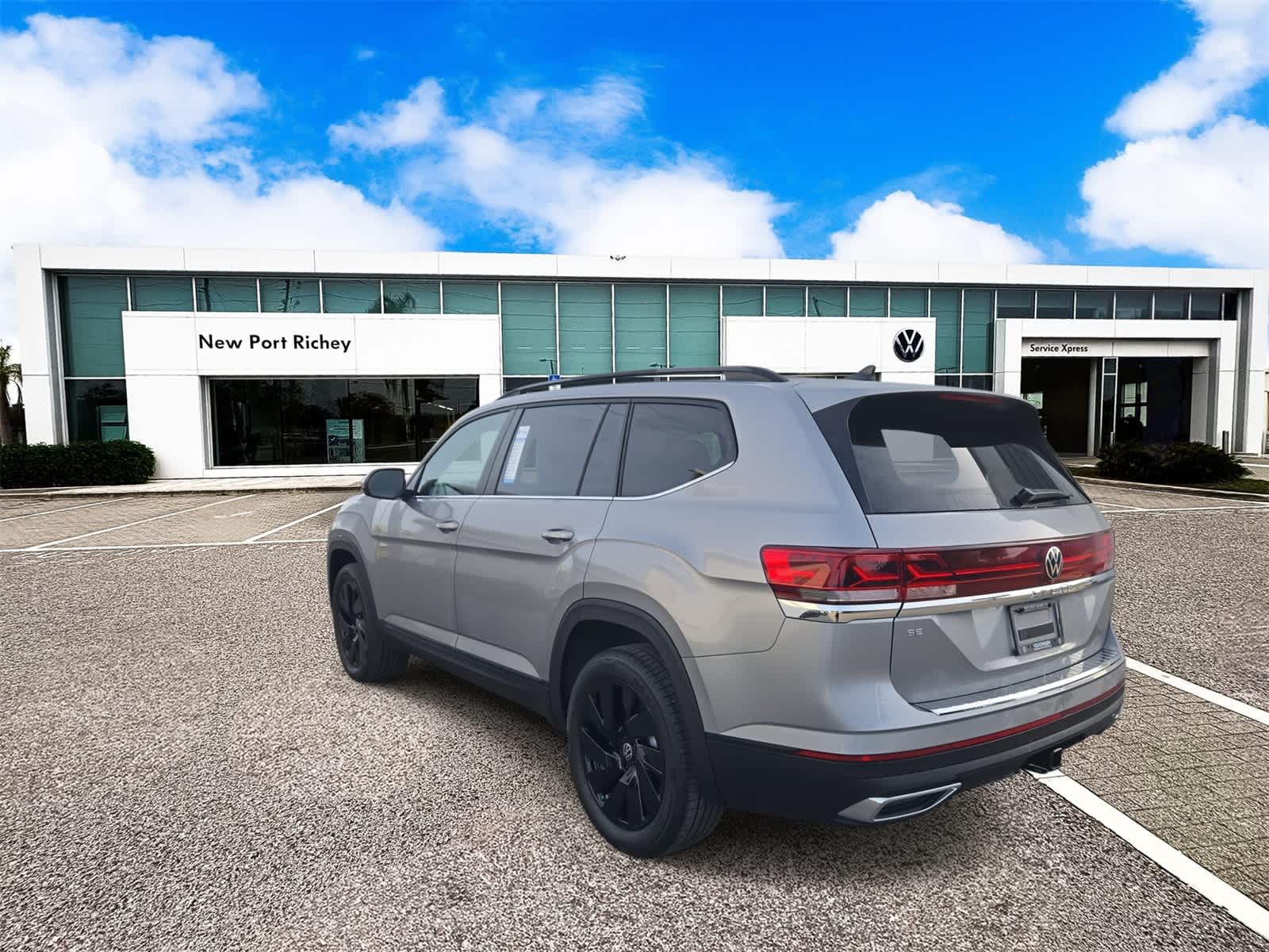 Thumbnail: 2026 Volkswagen Atlas - 6