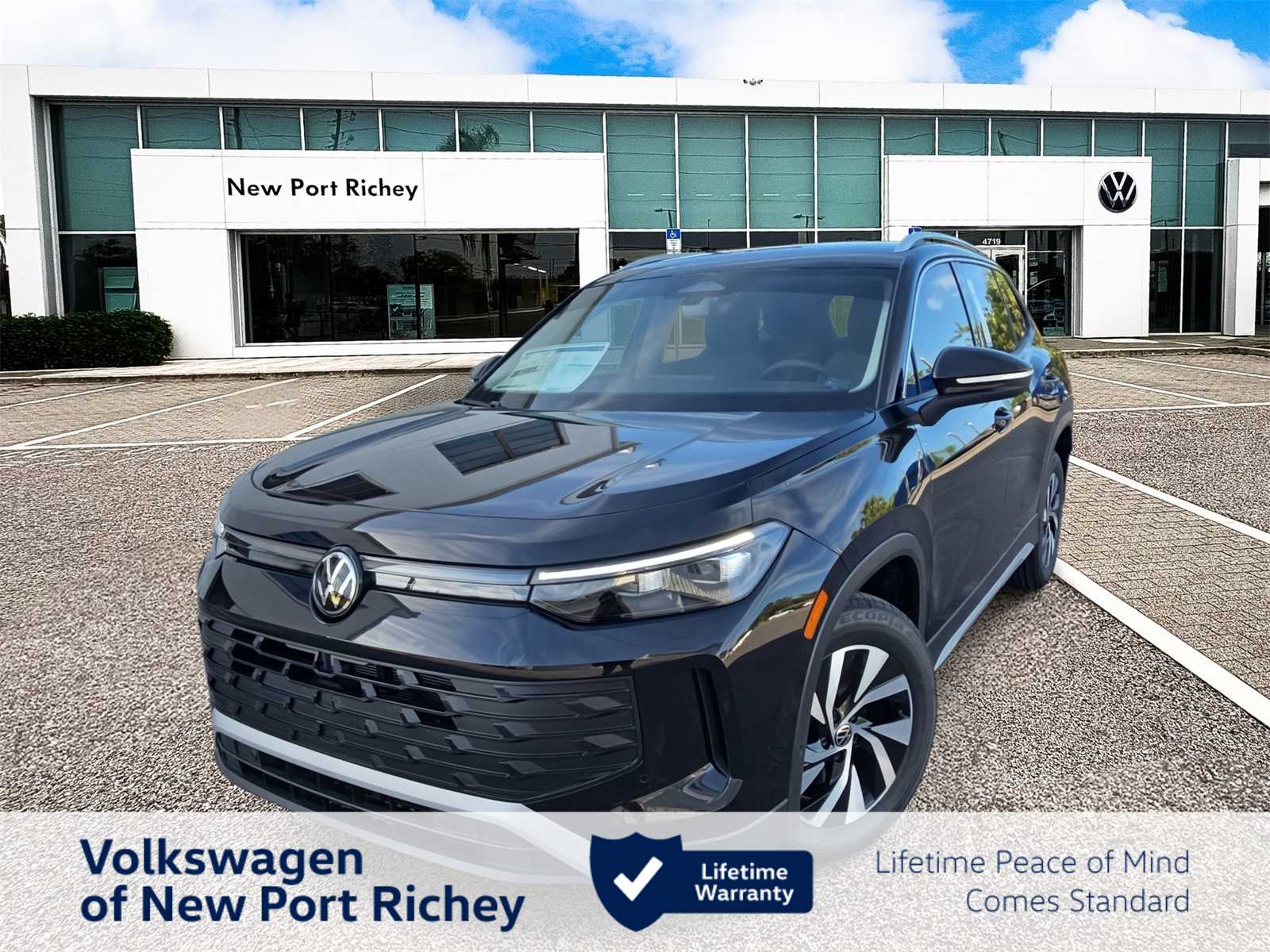 Thumbnail: 2025 Volkswagen Tiguan - 1