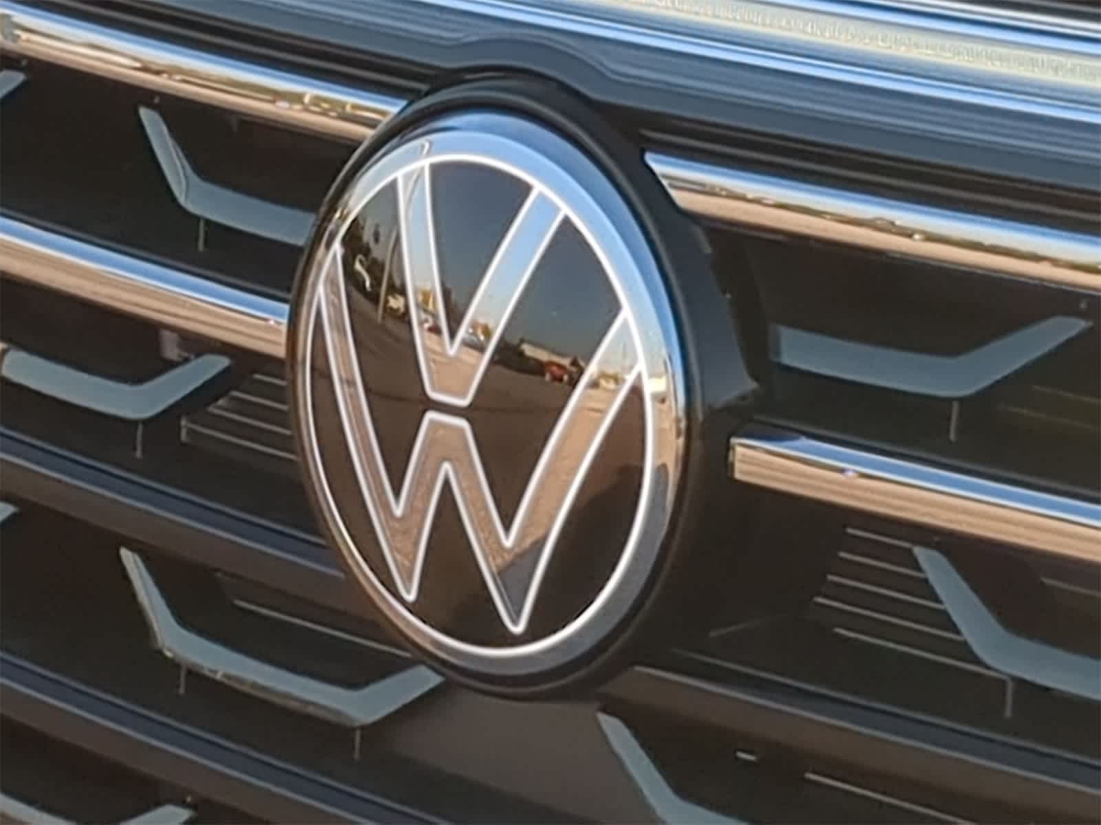 Thumbnail: 2025 Volkswagen Atlas - 12