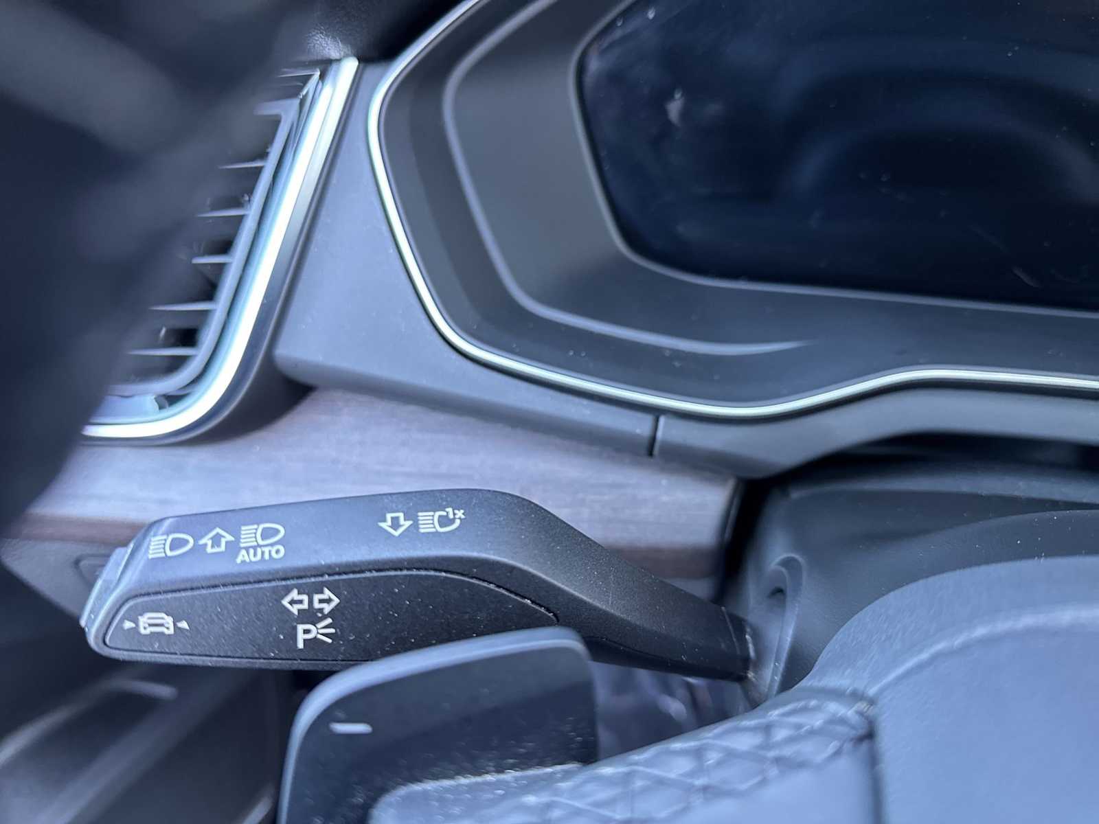 Thumbnail: 2023 Audi Q5 - 26