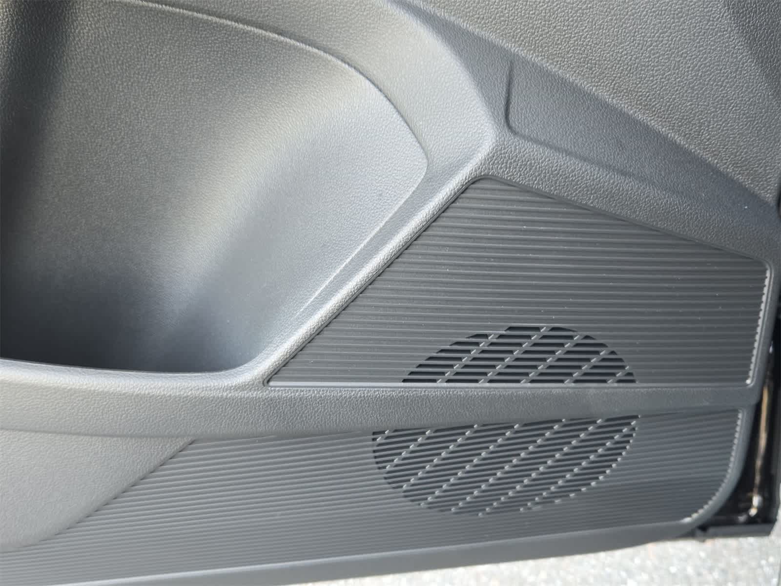 Thumbnail: 2025 Volkswagen Taos - 29