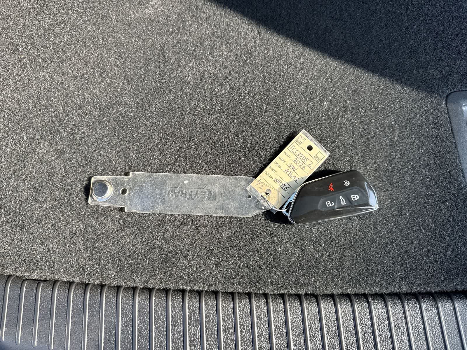 Thumbnail: 2026 Volkswagen Atlas - 36