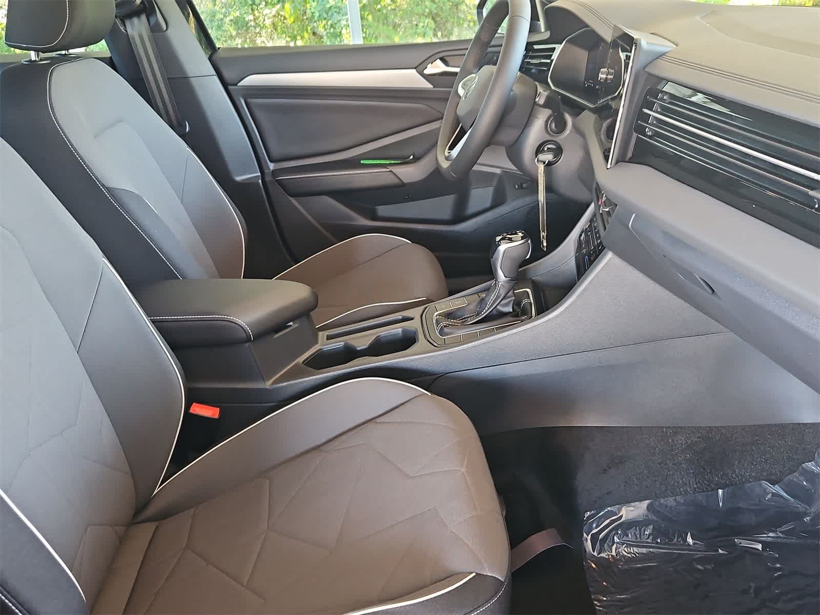 Thumbnail: 2026 Volkswagen Jetta - 22