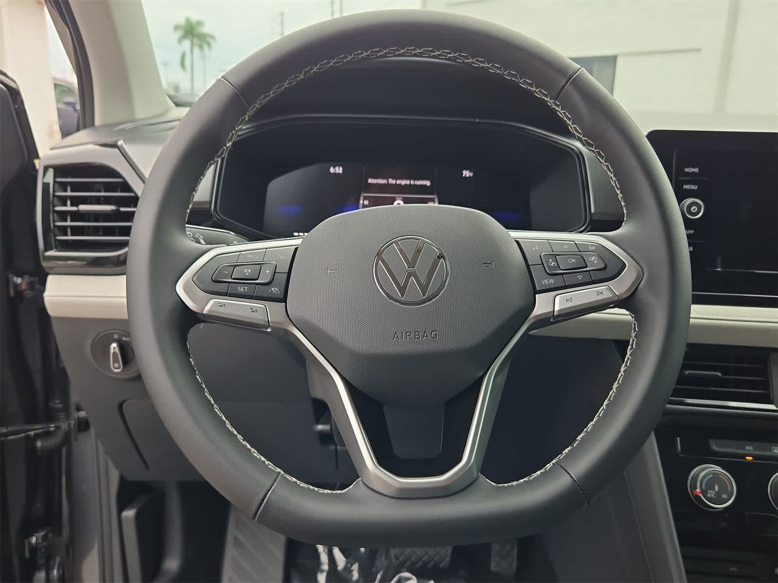 Thumbnail: 2025 Volkswagen Taos - 21