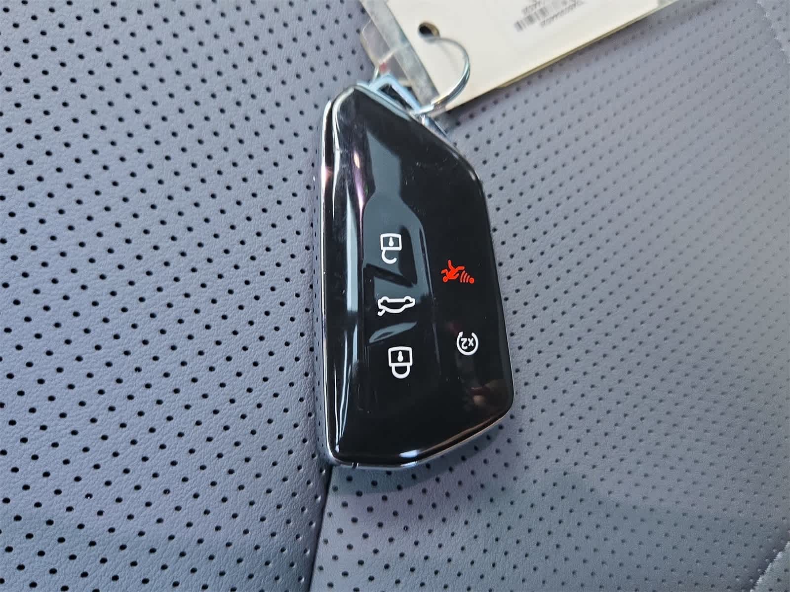 Thumbnail: 2025 Volkswagen Tiguan - 34