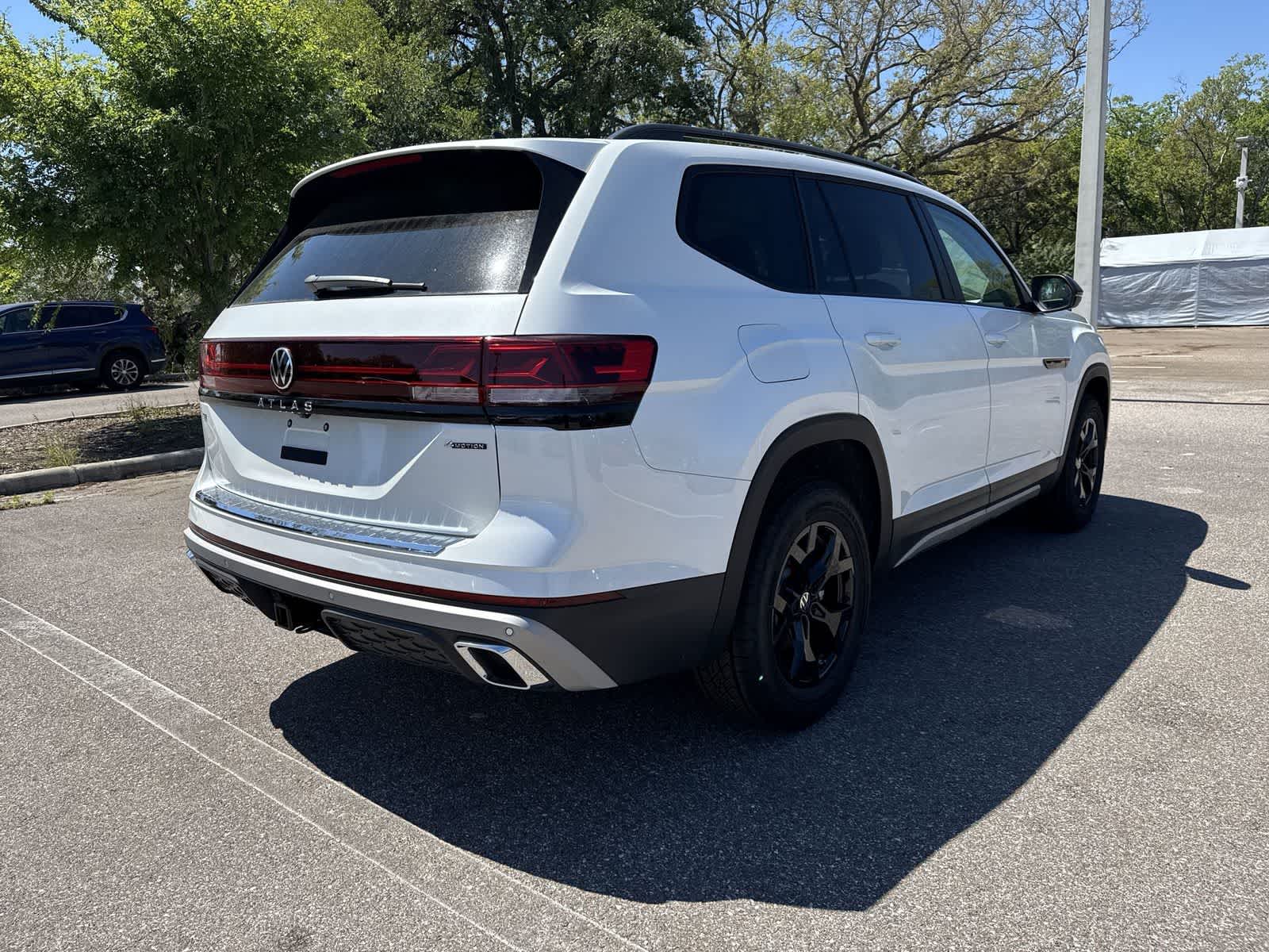 Thumbnail: 2026 Volkswagen Atlas - 6