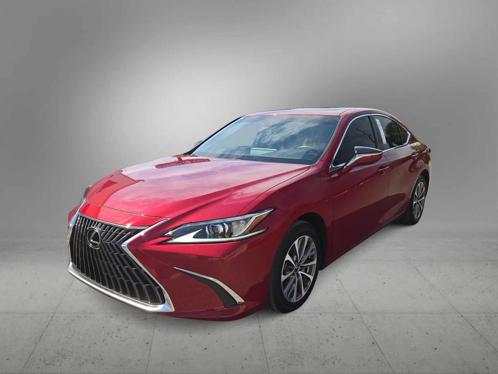 Thumbnail: 2022 Lexus ES - 4