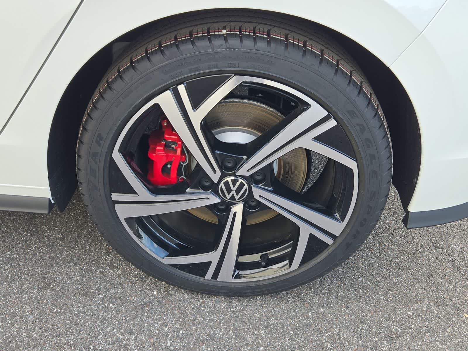 Thumbnail: 2026 Volkswagen Golf - 21