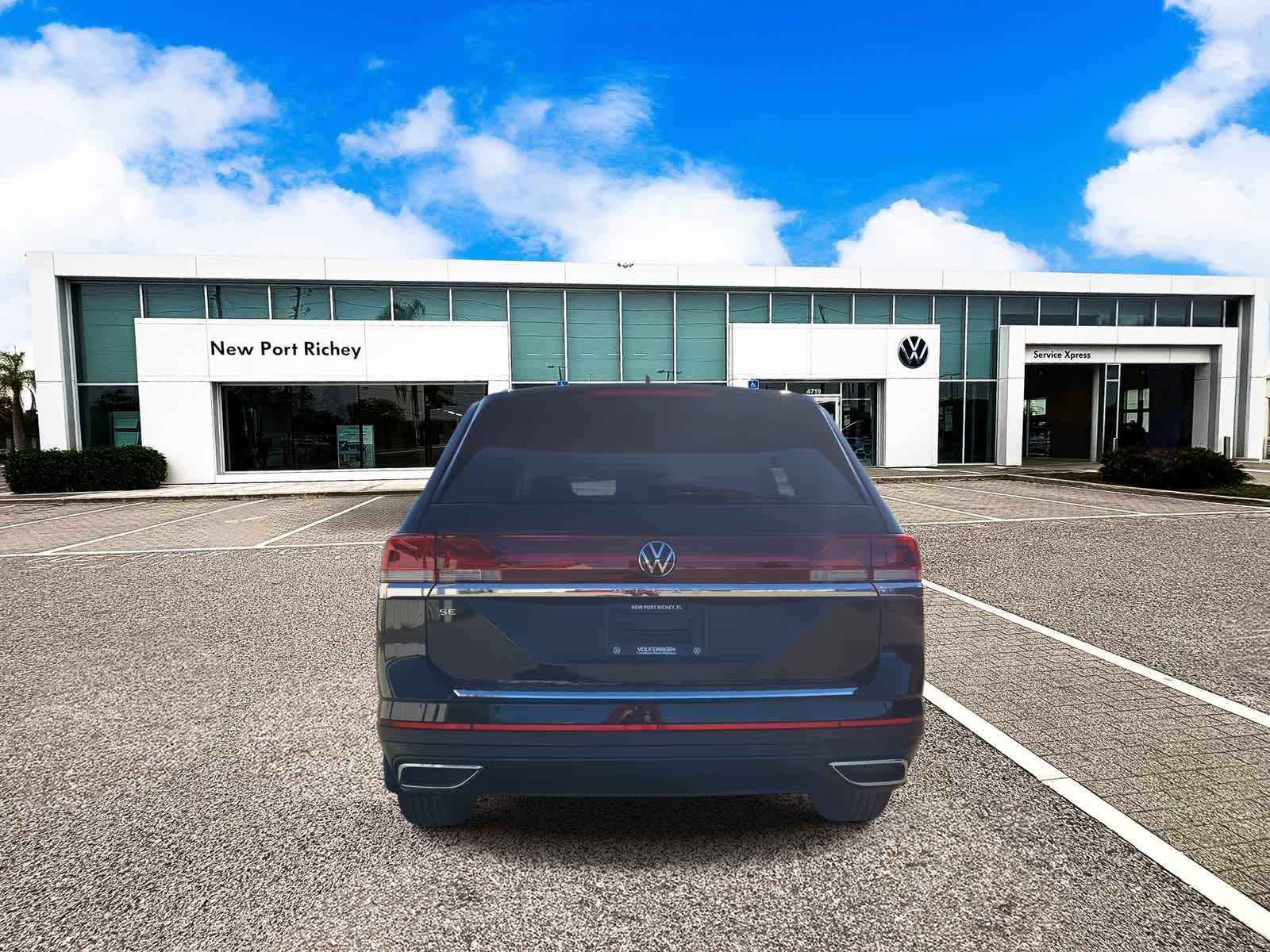 Thumbnail: 2026 Volkswagen Atlas - 7