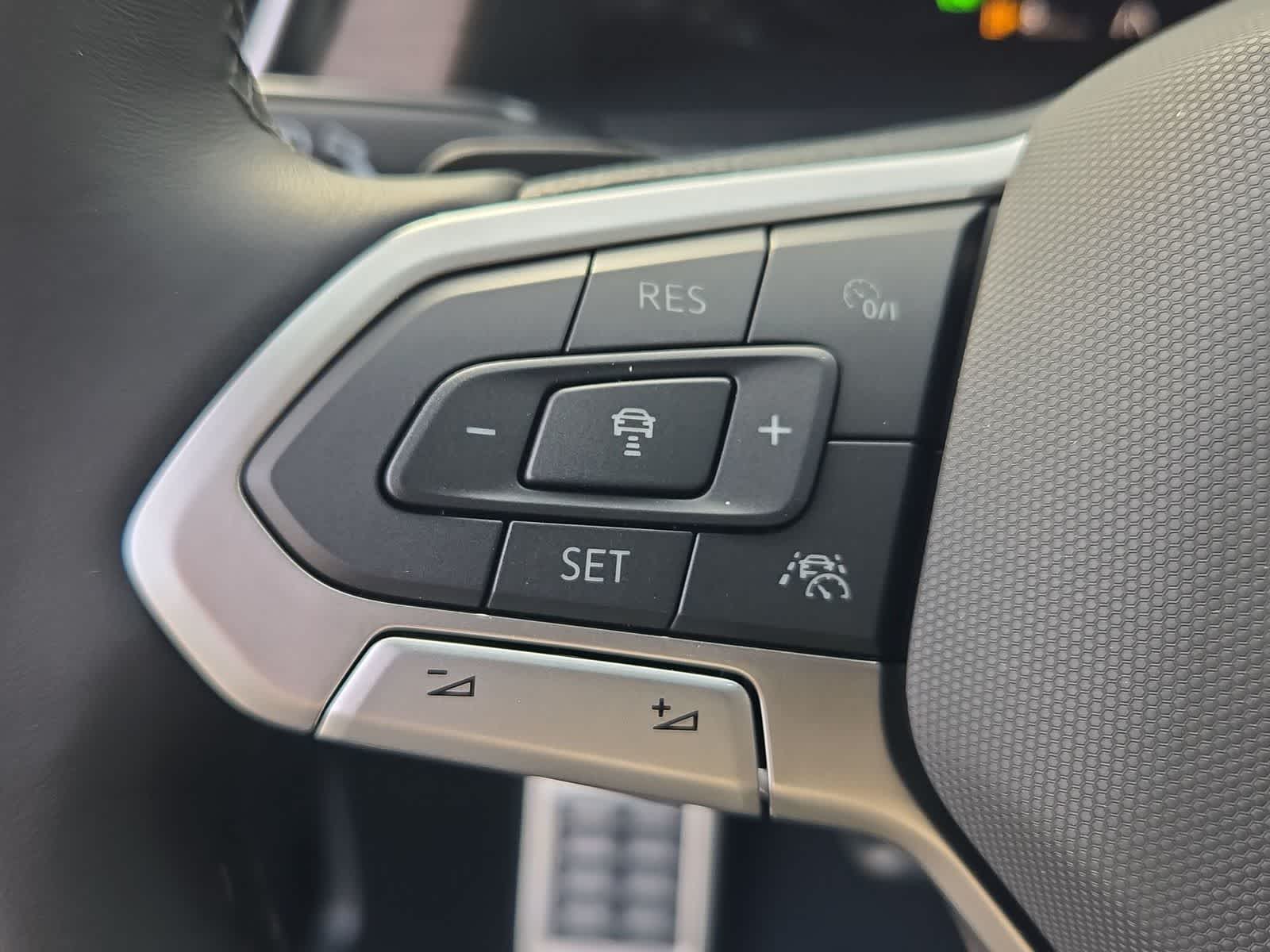 Thumbnail: 2026 Volkswagen Atlas - 31