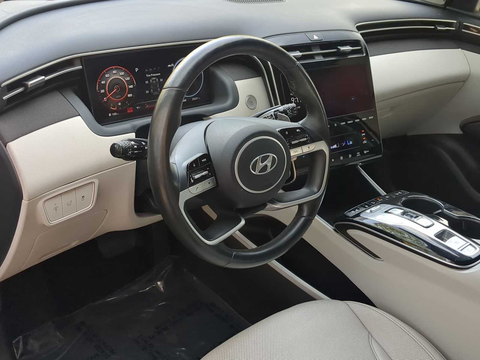 2022 Hyundai Tucson Limited 10