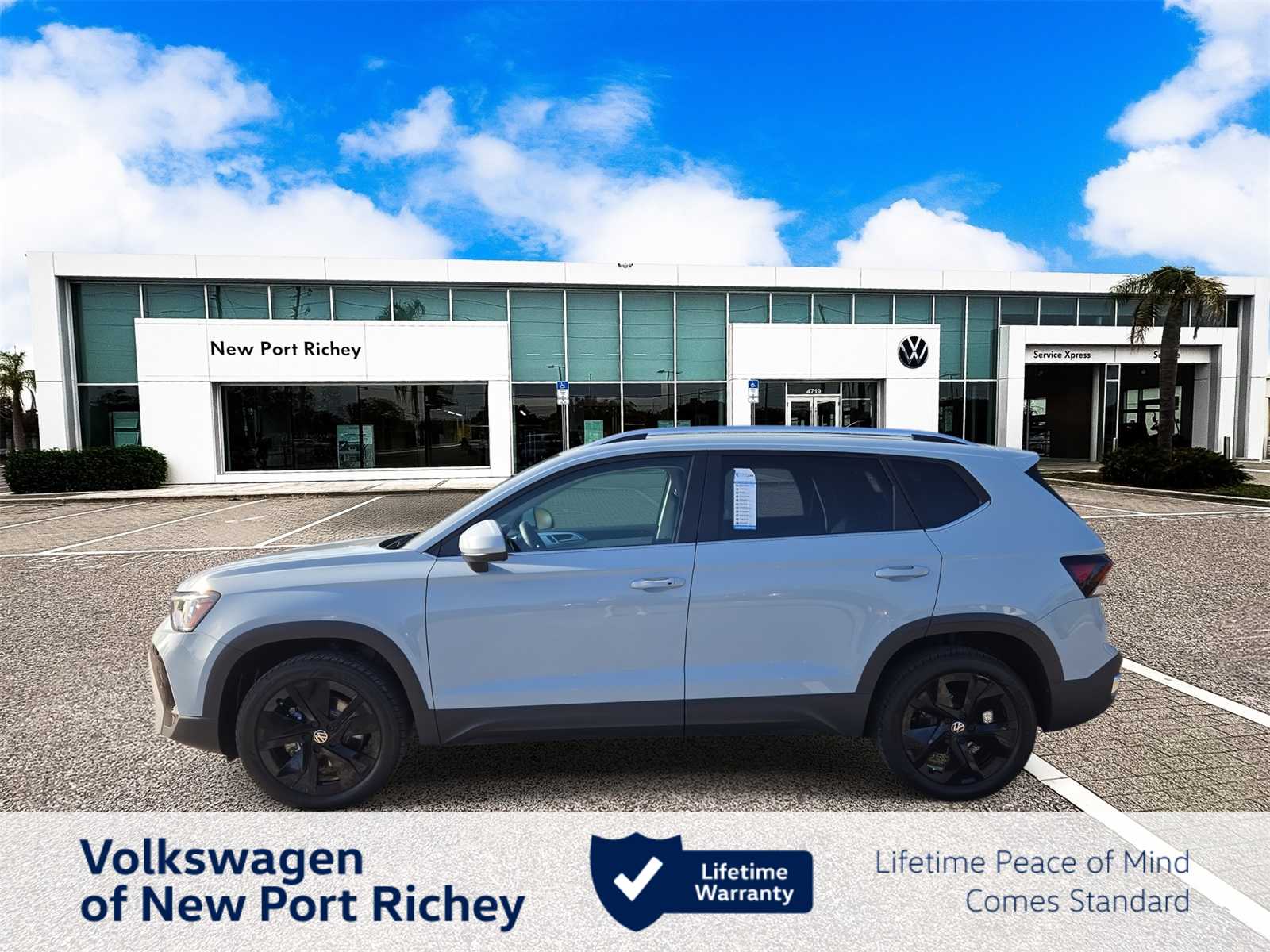 Thumbnail: 2025 Volkswagen Taos - 1