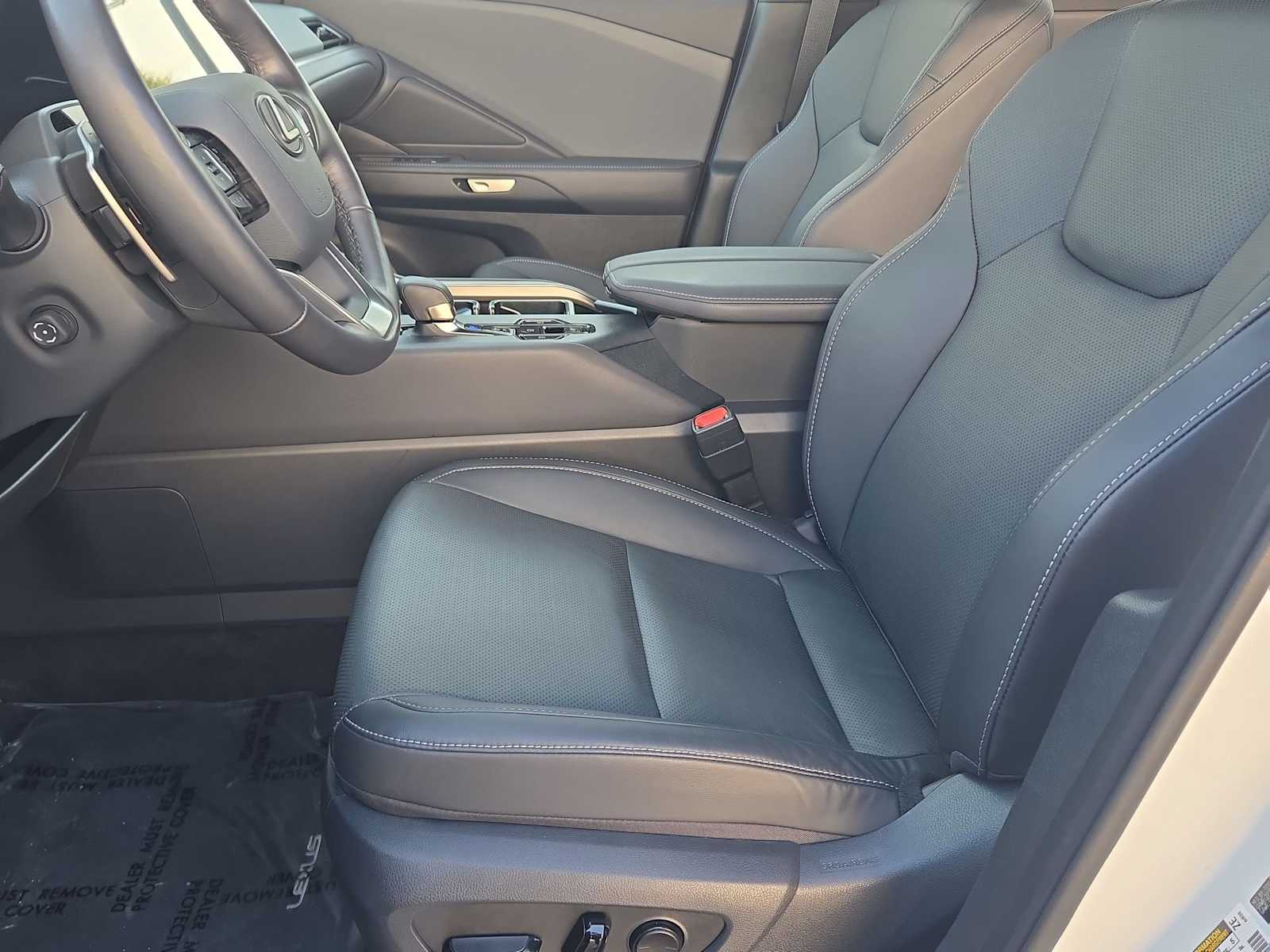 Thumbnail: 2025 Lexus TX - 17