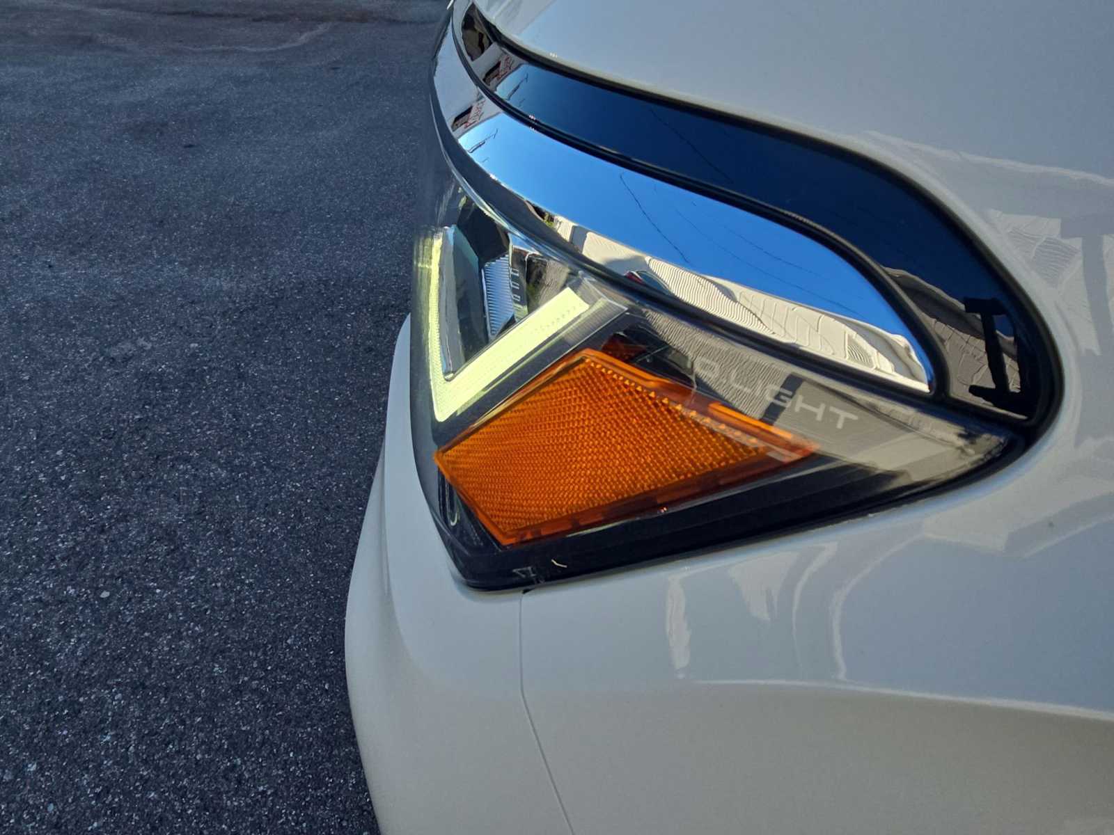 Thumbnail: 2023 Volkswagen Atlas - 11