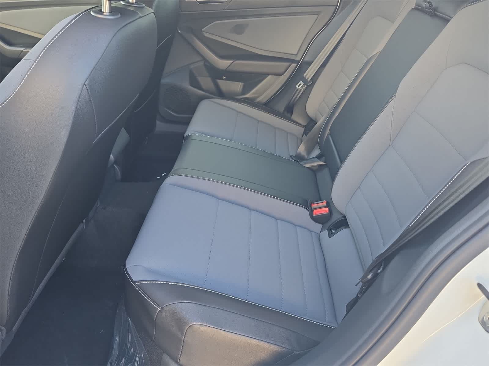 Thumbnail: 2026 Volkswagen Jetta - 18