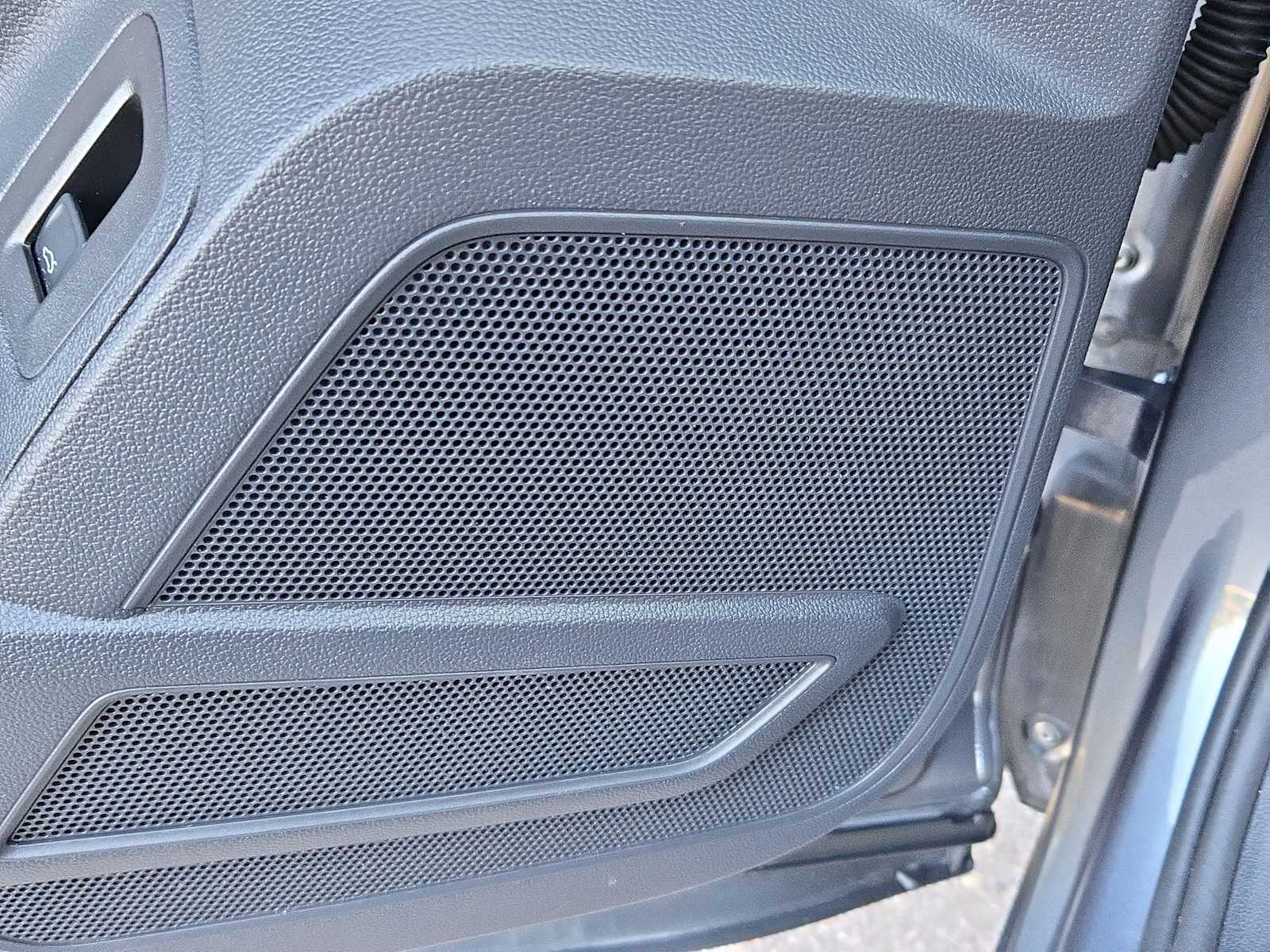 Thumbnail: 2022 Volkswagen Atlas - 29